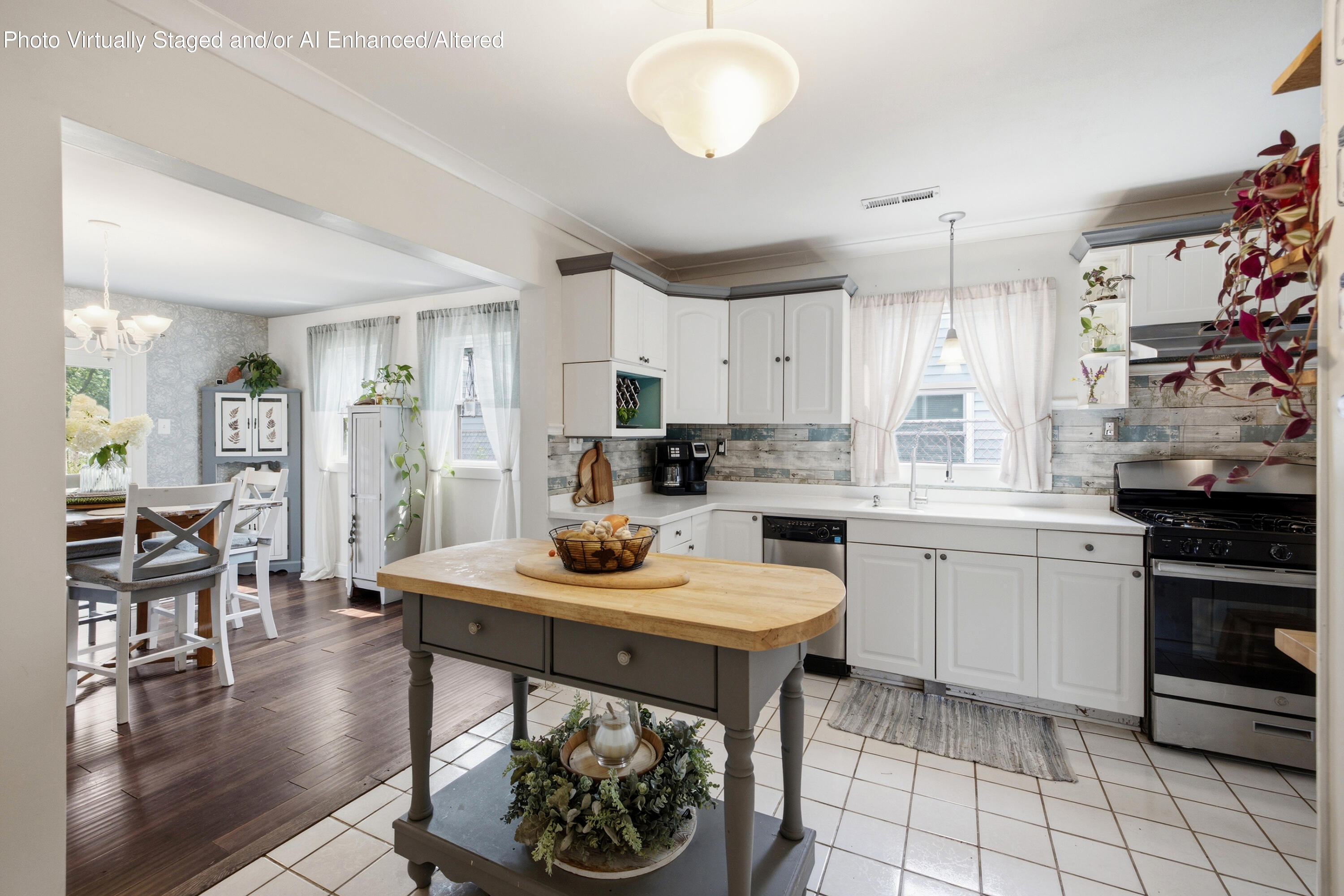 270 Woodlawn Avenue, Porter, IN 46304; Image #18