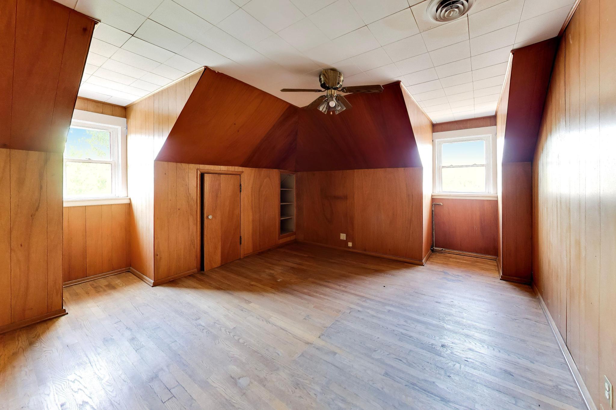 831 Washington Street, Michigan City, IN 46360; Image #33