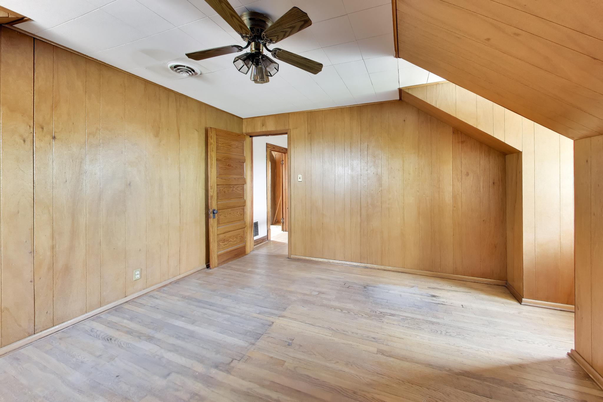 831 Washington Street, Michigan City, IN 46360; Image #34