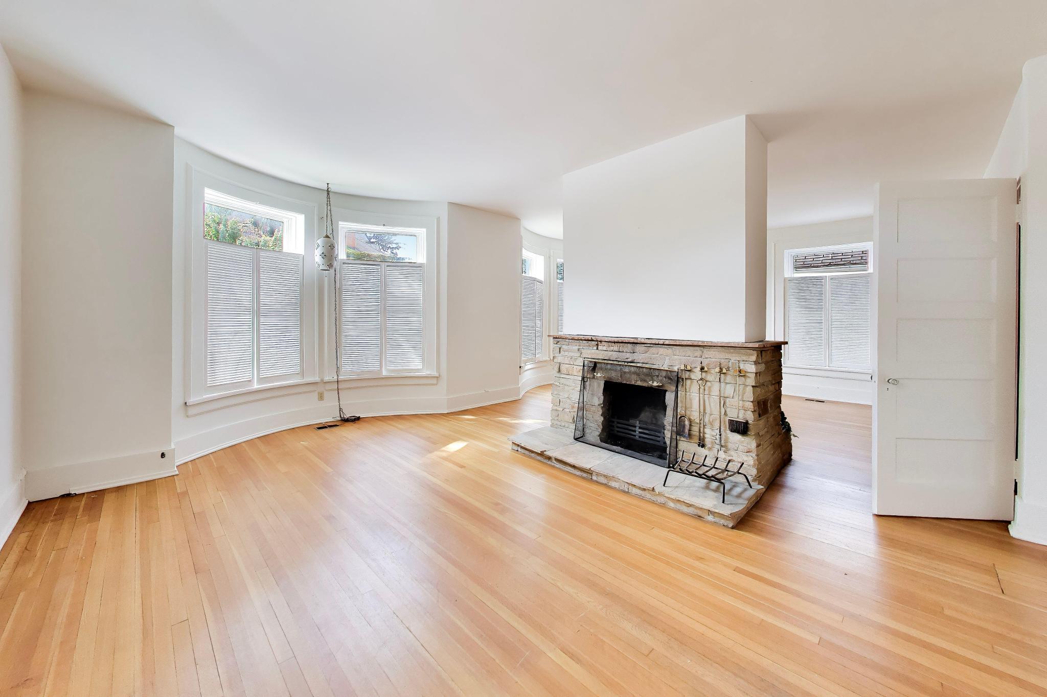 831 Washington Street, Michigan City, IN 46360; Image #6