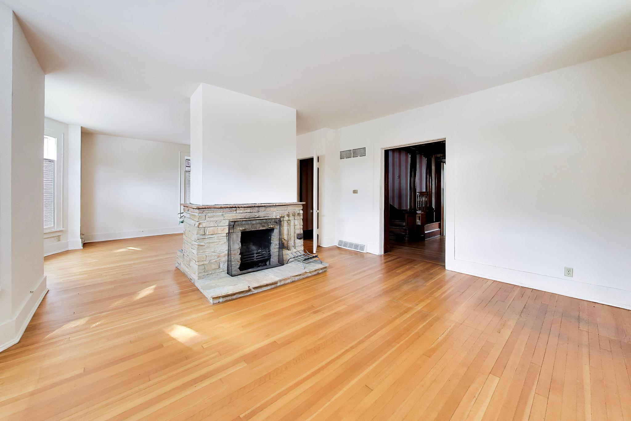 831 Washington Street, Michigan City, IN 46360; Image #8