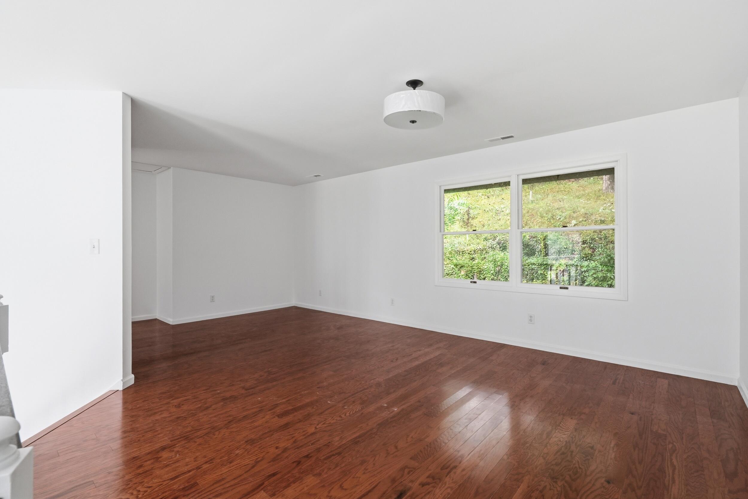 456 Roxbury Road, Valparaiso, IN 46385; Image #18