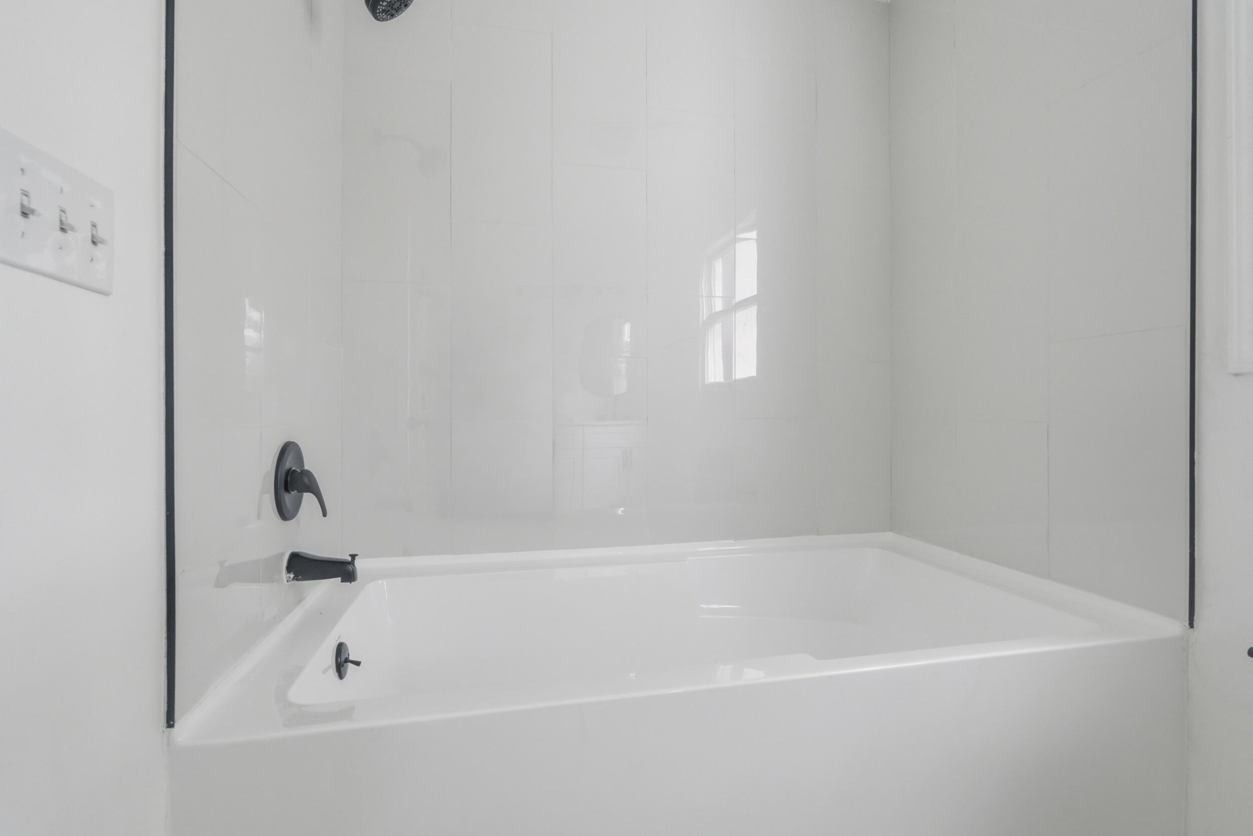 456 Roxbury Road, Valparaiso, IN 46385; Image #24