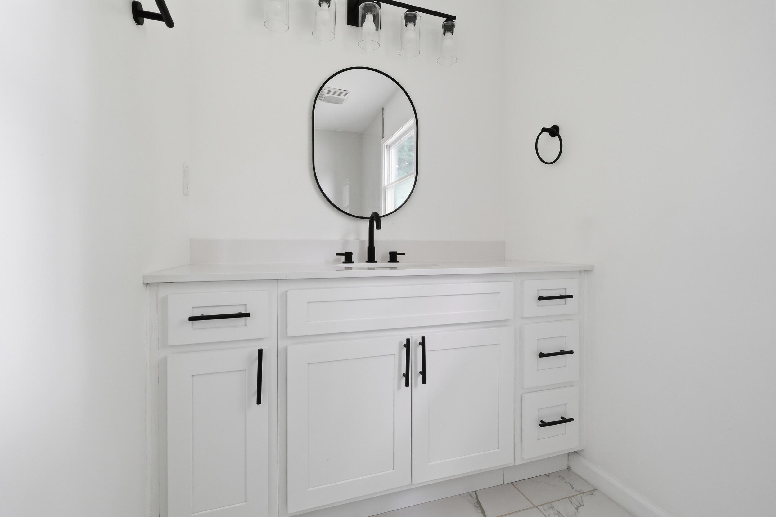 456 Roxbury Road, Valparaiso, IN 46385; Image #25