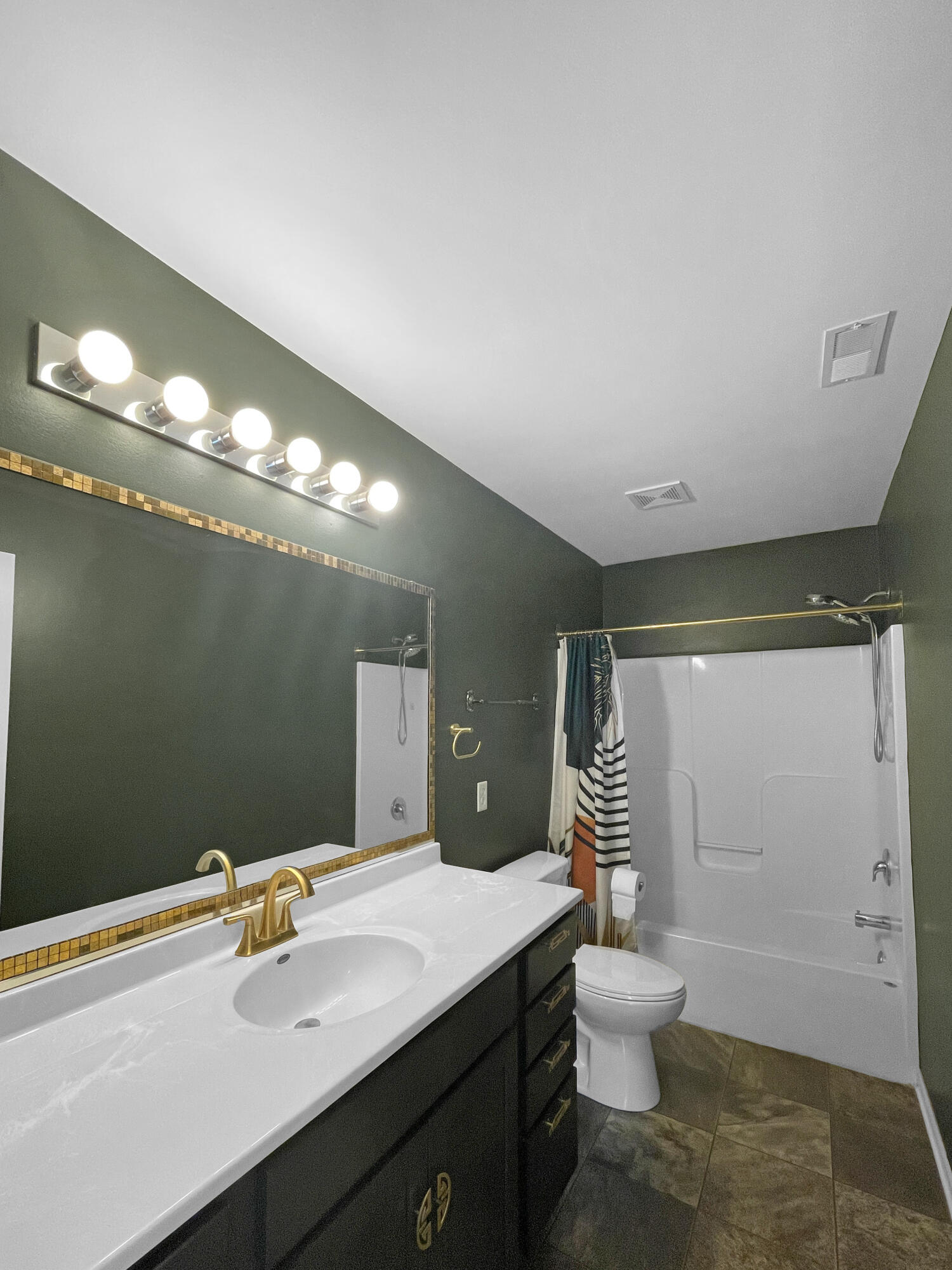 232 Sweetbriar Court, Lowell, IN 46356; Image #10