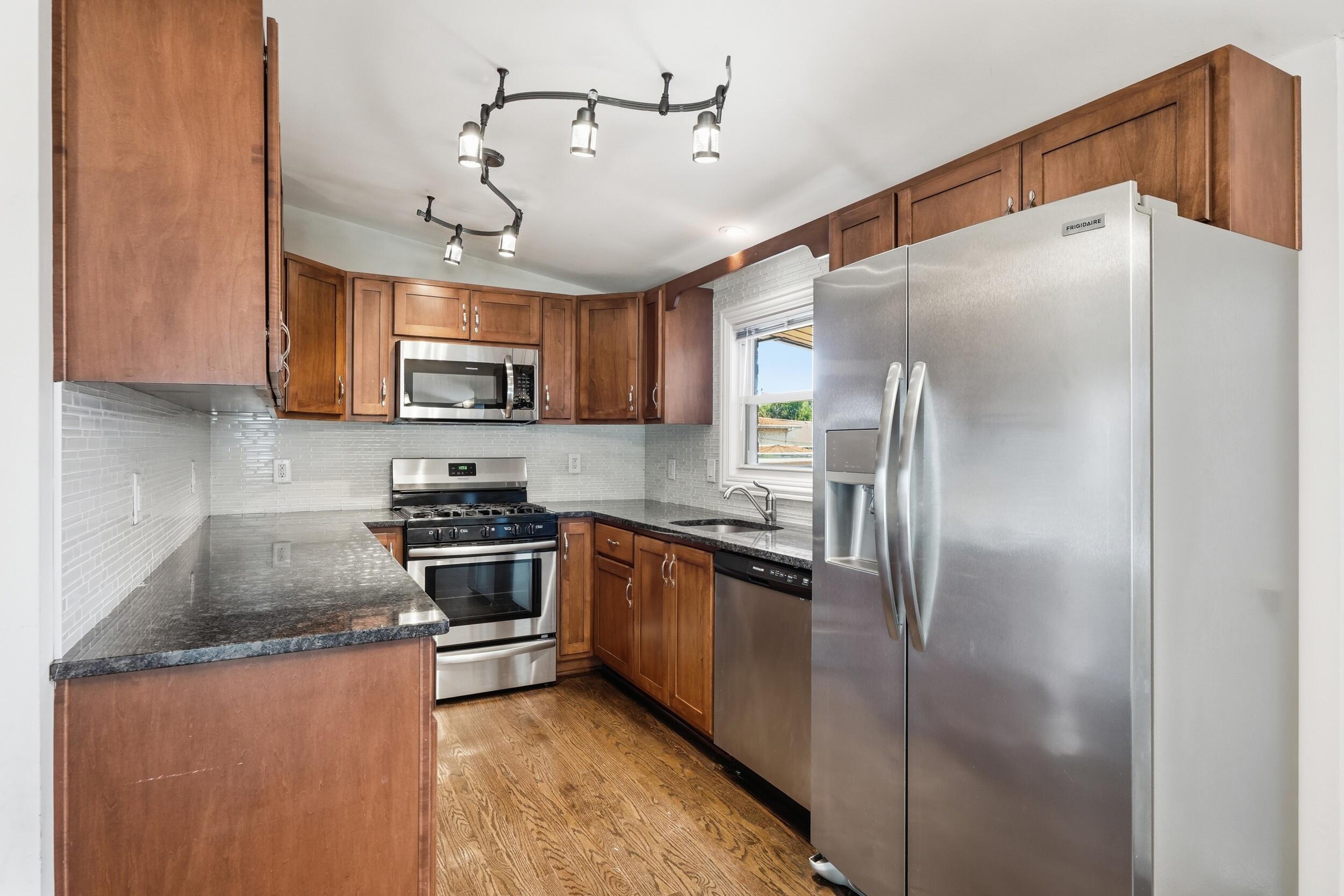 7836 W 80th Place, Bridgeview, IL 60455; Image #10