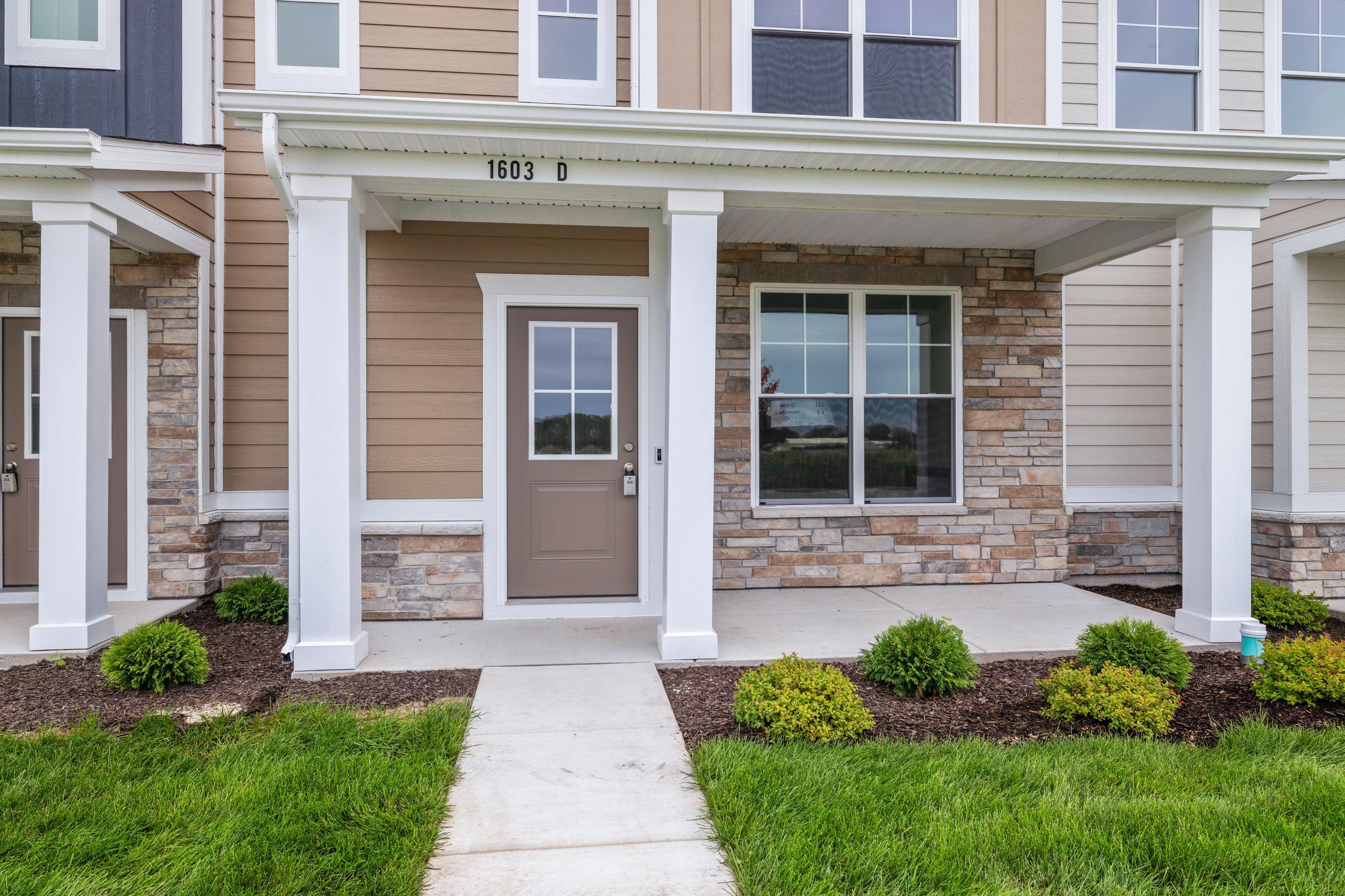 1603 Parkside Lane, Dyer, IN #D, 46311; Image #17