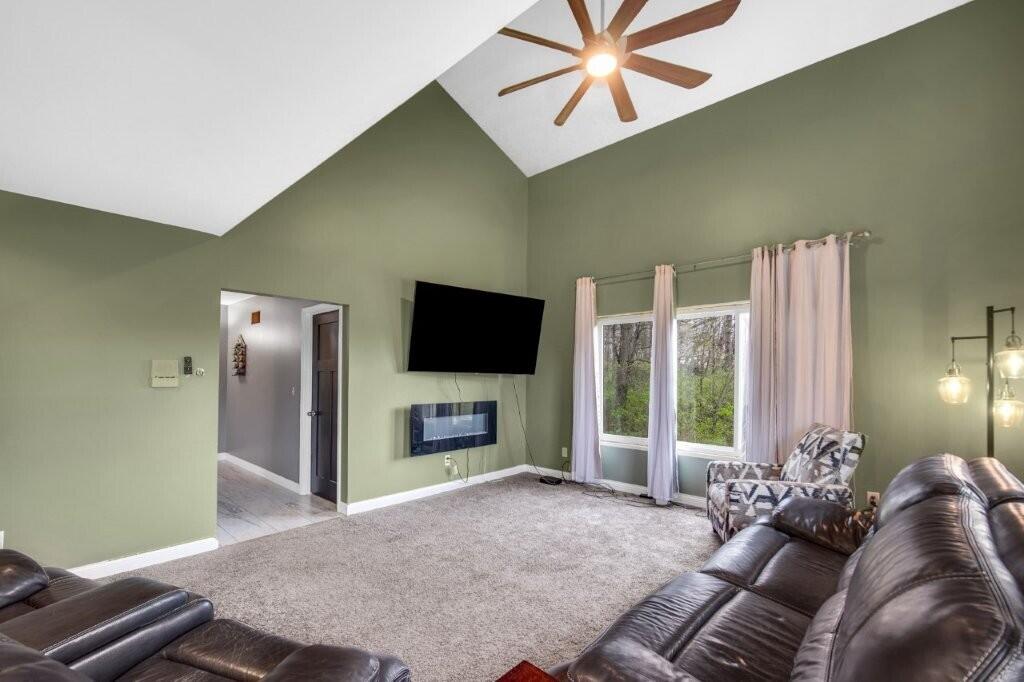 809 W 126th Court, Crown Point, IN 46307; Image #6