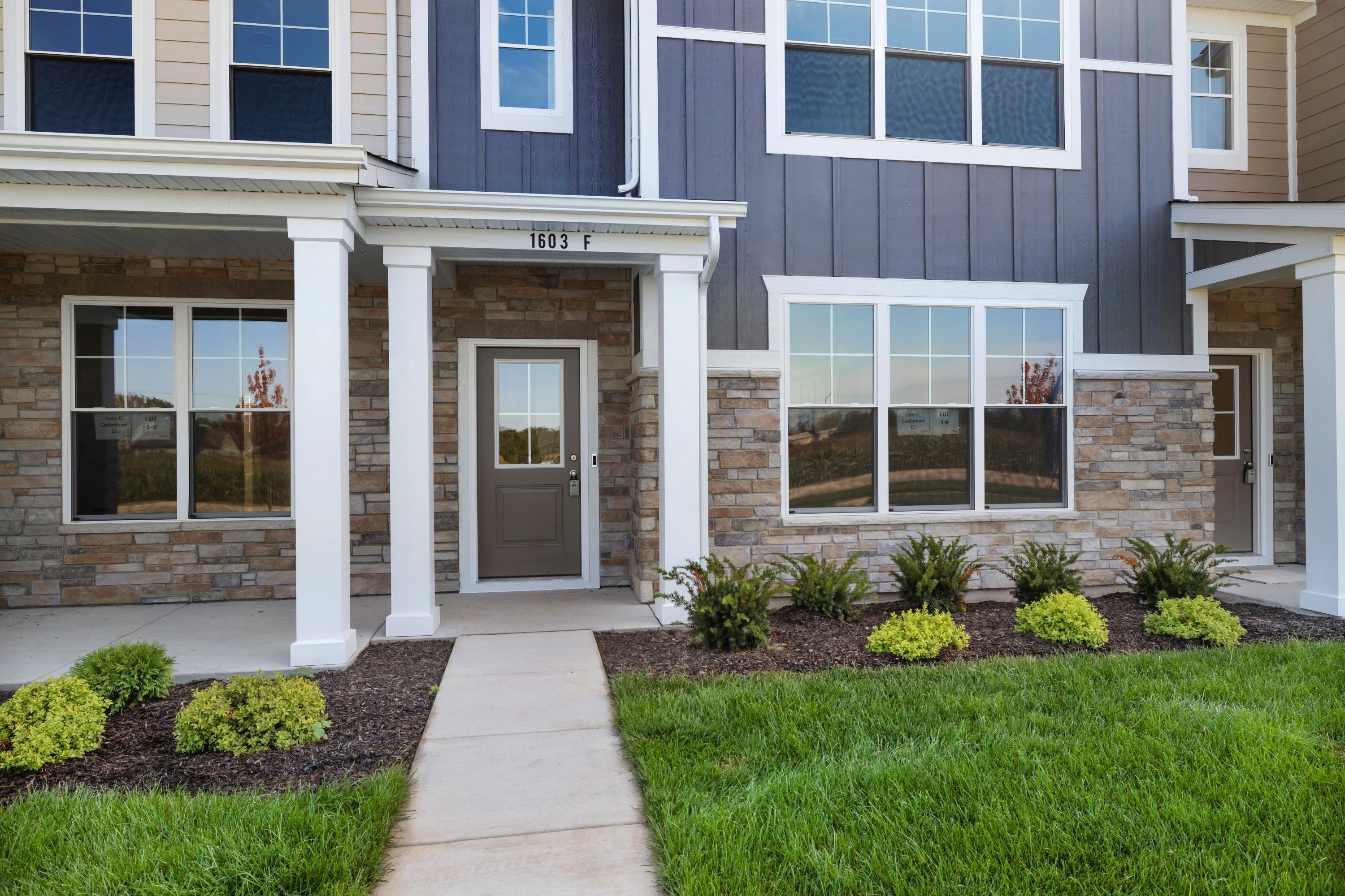 1603 Parkside Lane, Dyer, IN #F, 46311; Image #17