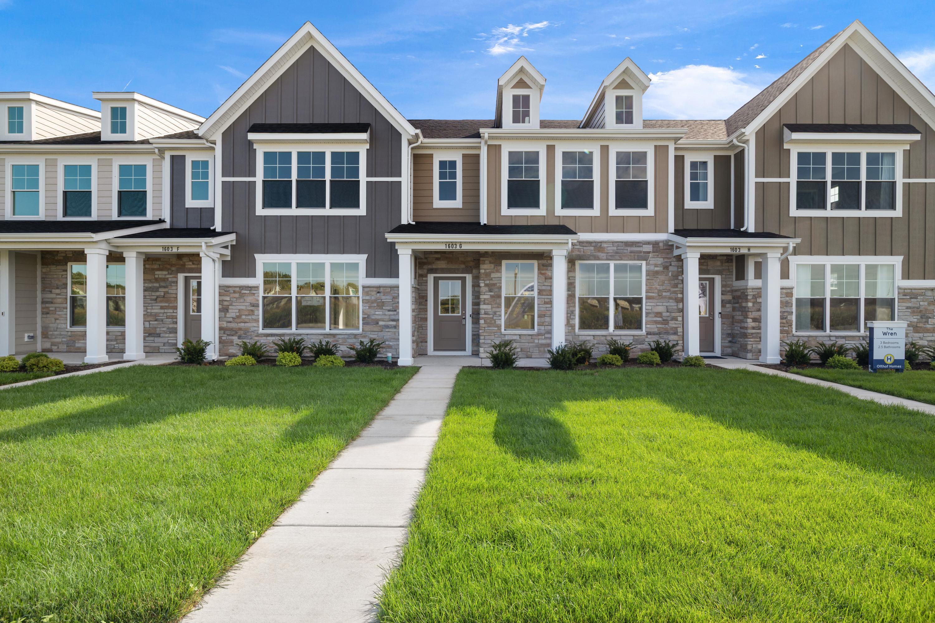 1603 Parkside Lane, Dyer, IN #G, 46311; Image #2