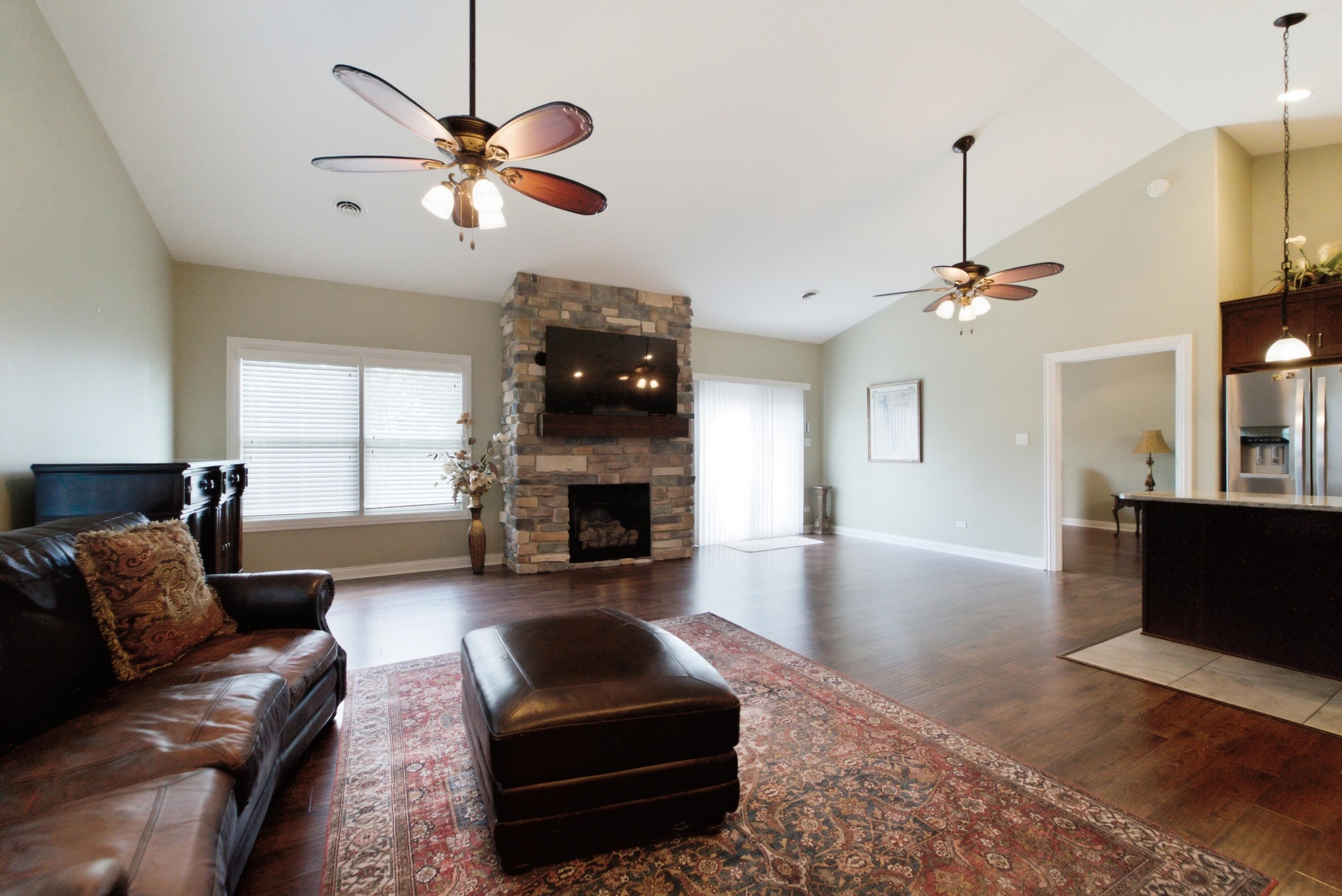 9389 W 107th Place, St. John, IN 46373; Image #4