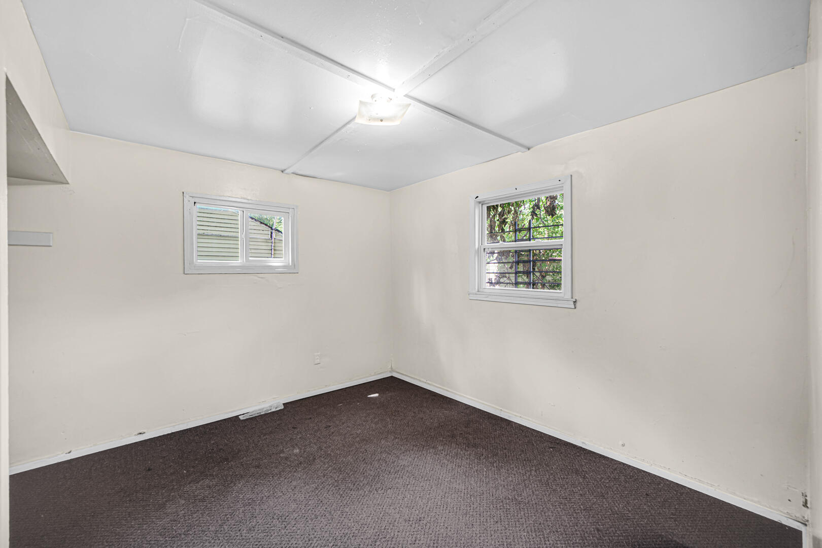 700 E 49th Avenue, Gary, IN 46409; Image #11