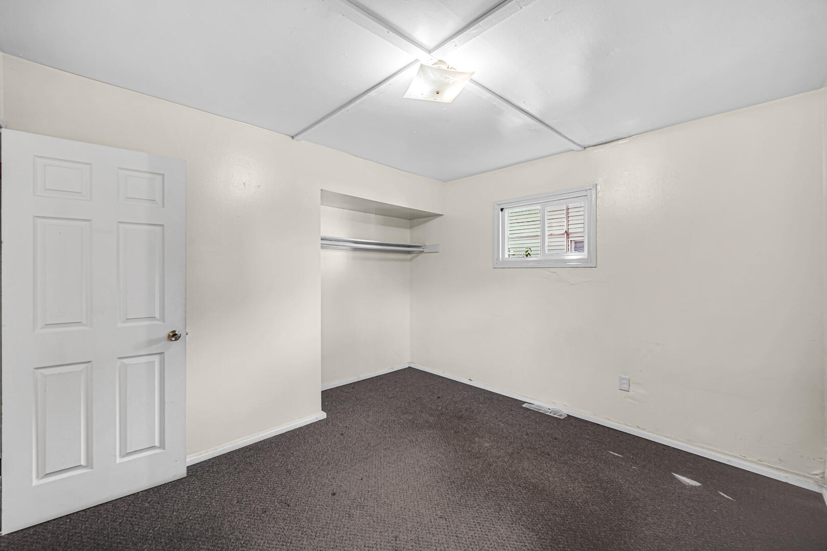 700 E 49th Avenue, Gary, IN 46409; Image #13