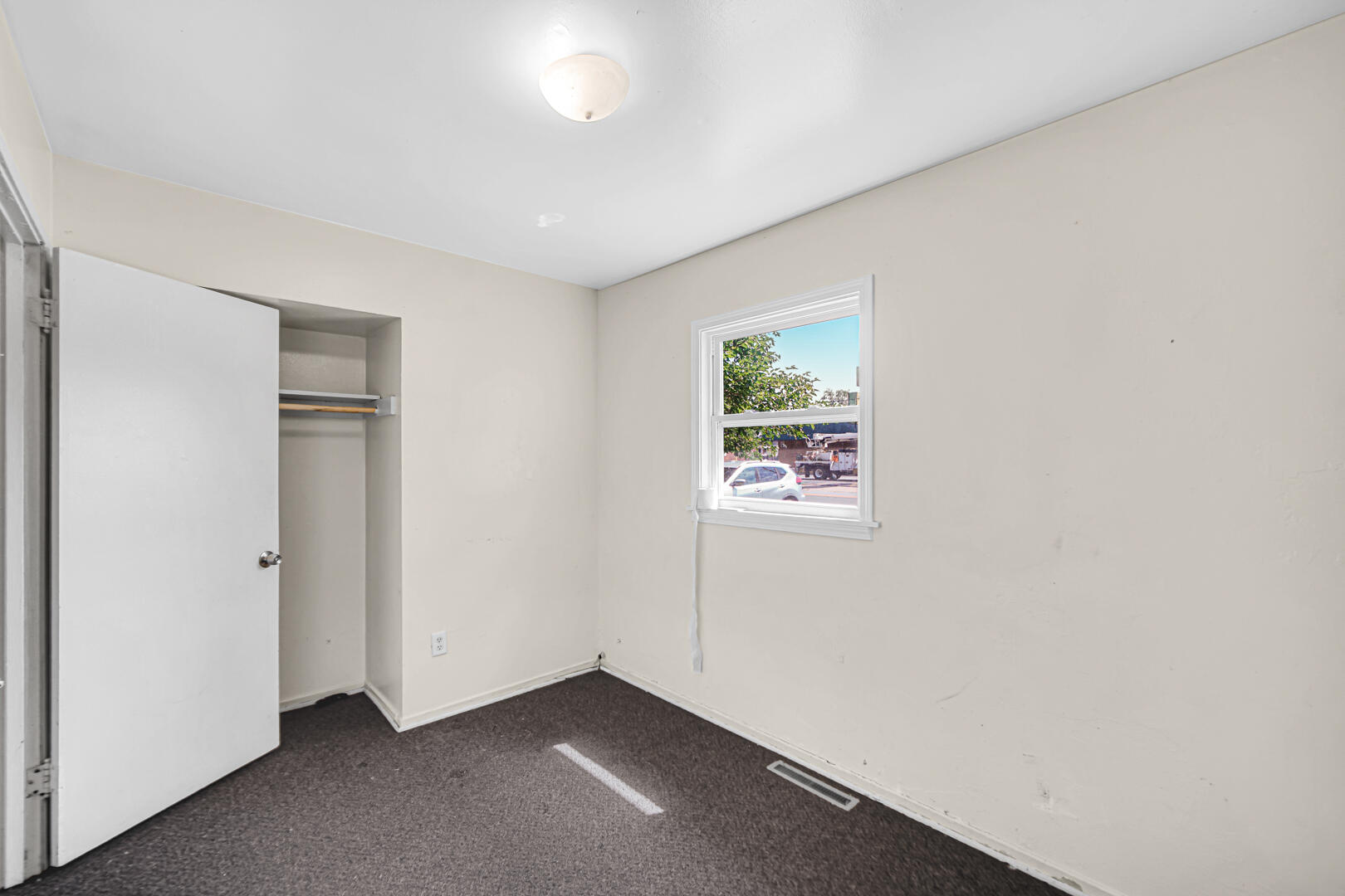 700 E 49th Avenue, Gary, IN 46409; Image #18