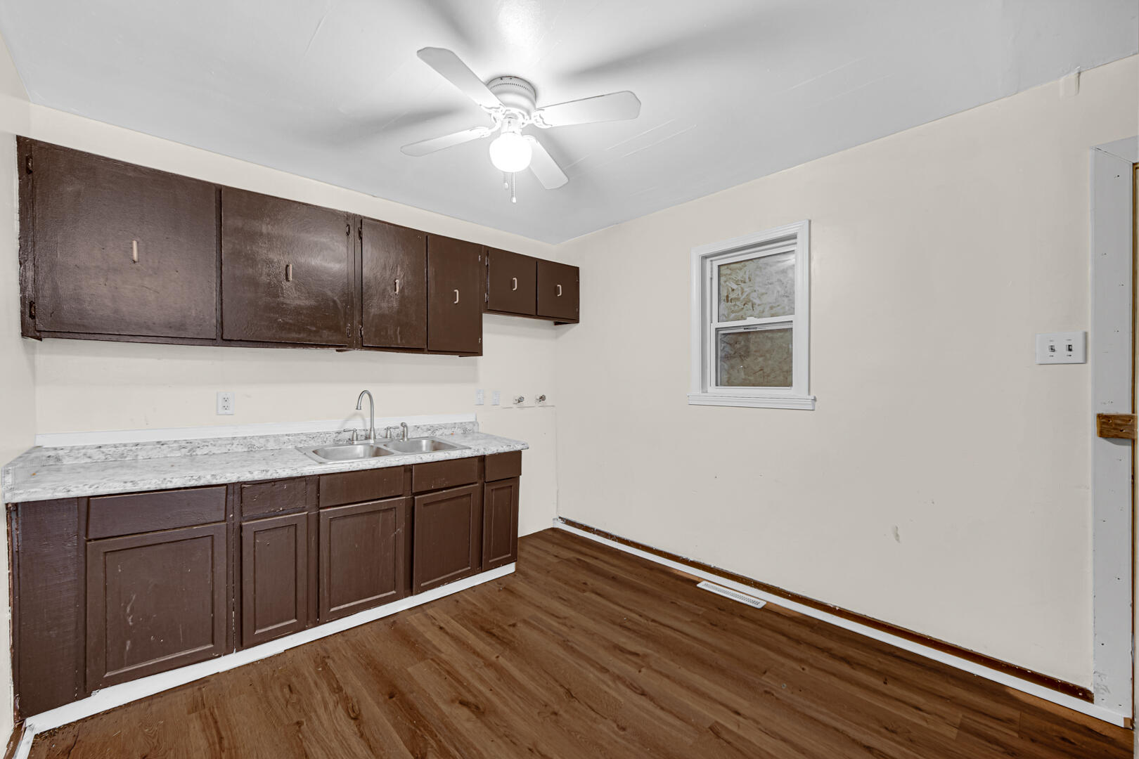700 E 49th Avenue, Gary, IN 46409; Image #7
