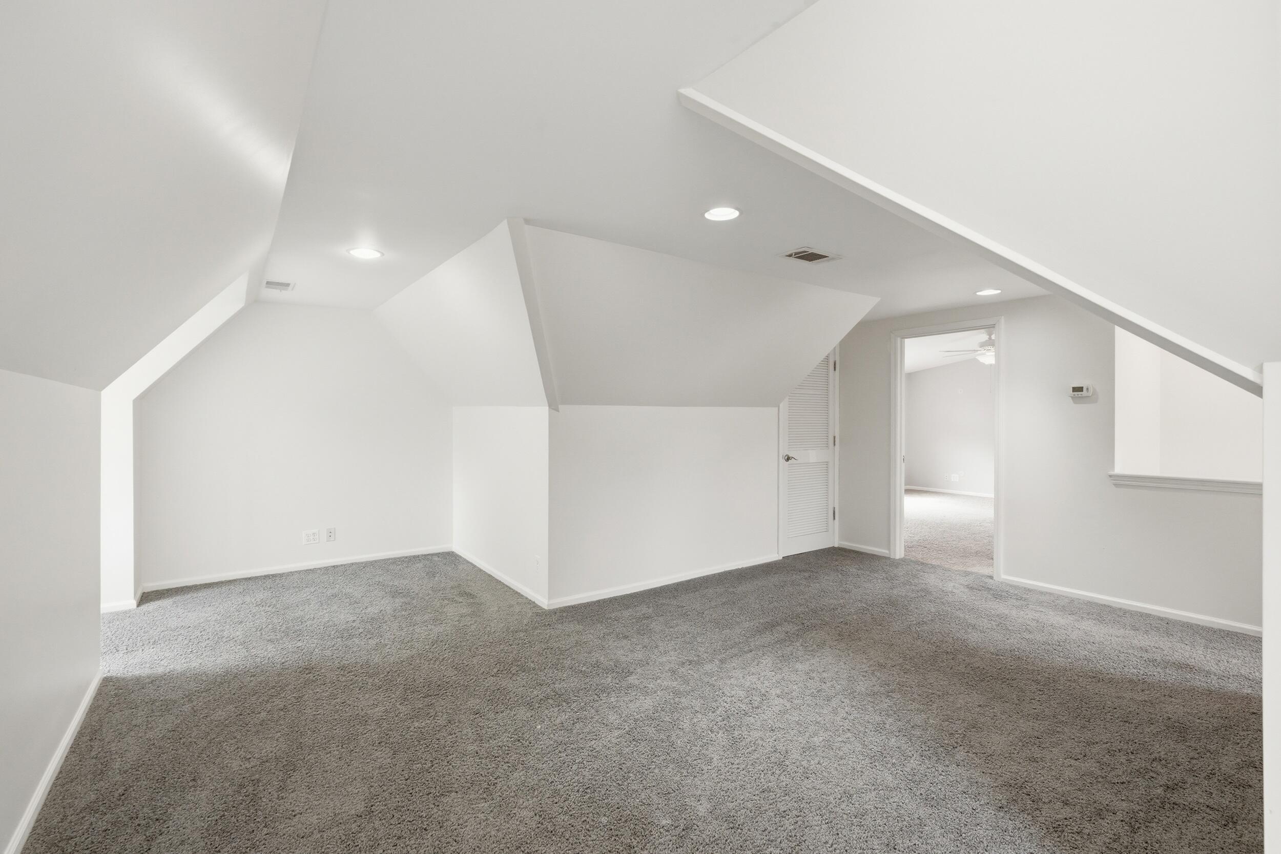 1442 Warwick Avenue, Whiting, IN 46394; Image #13