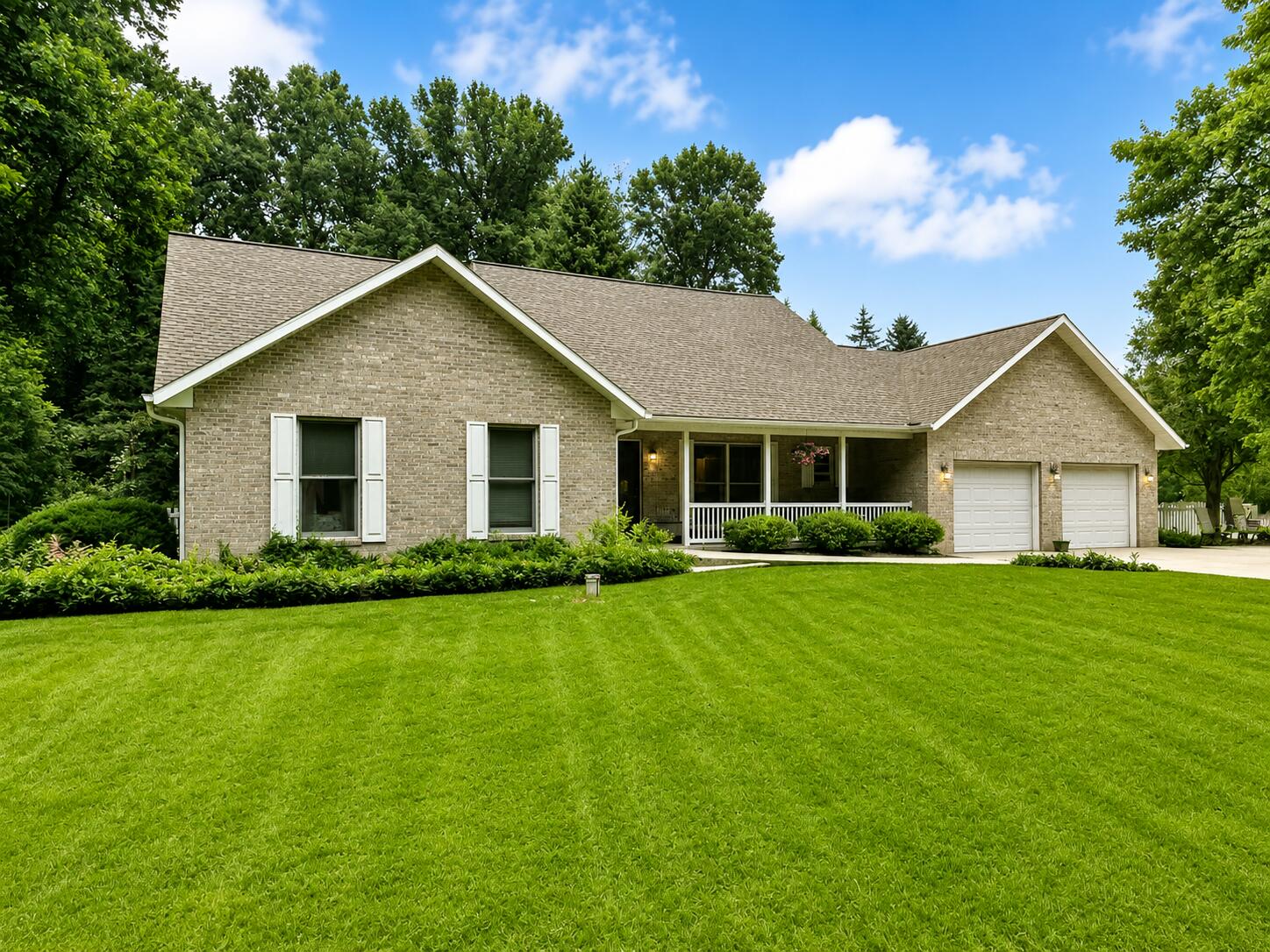 7901 N 300 E, Rolling Prairie, IN 46371; Image #1