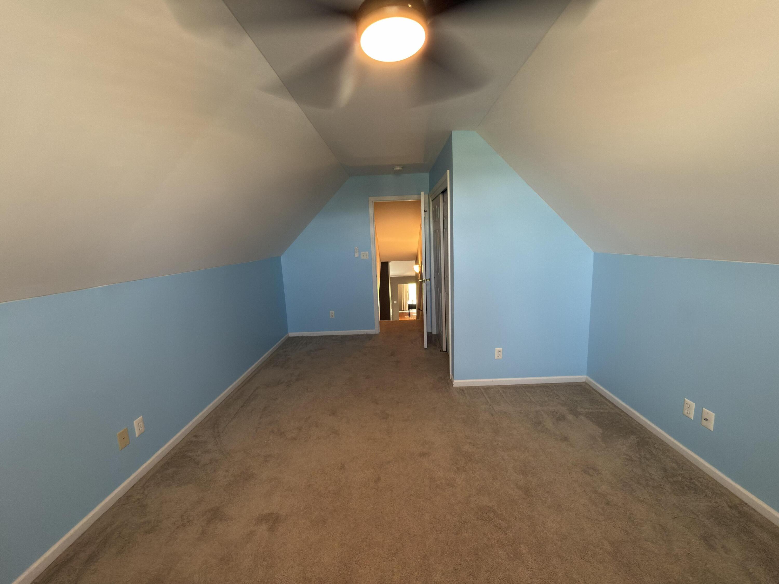 10000 Wildwood Lane, Highland, IN 46322; Image #18