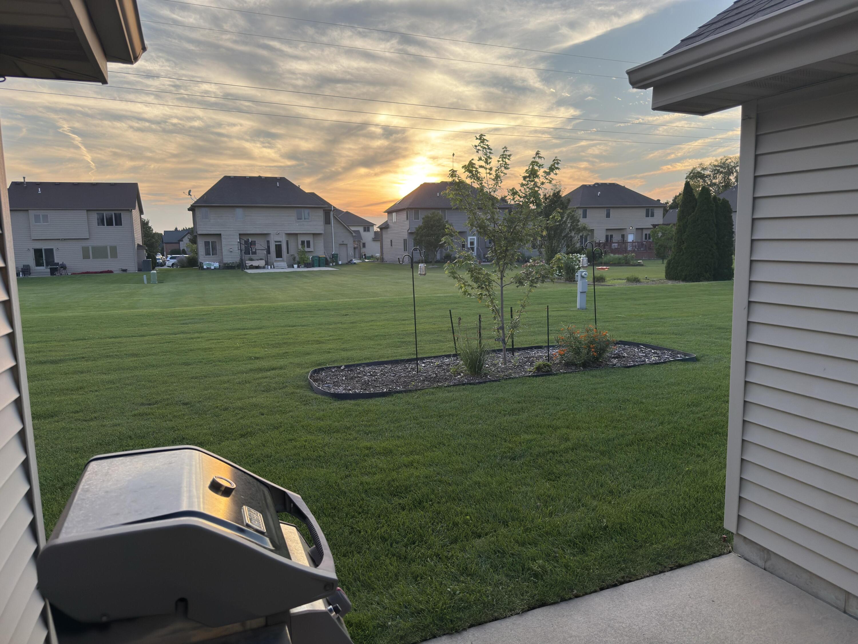 10000 Wildwood Lane, Highland, IN 46322; Image #20