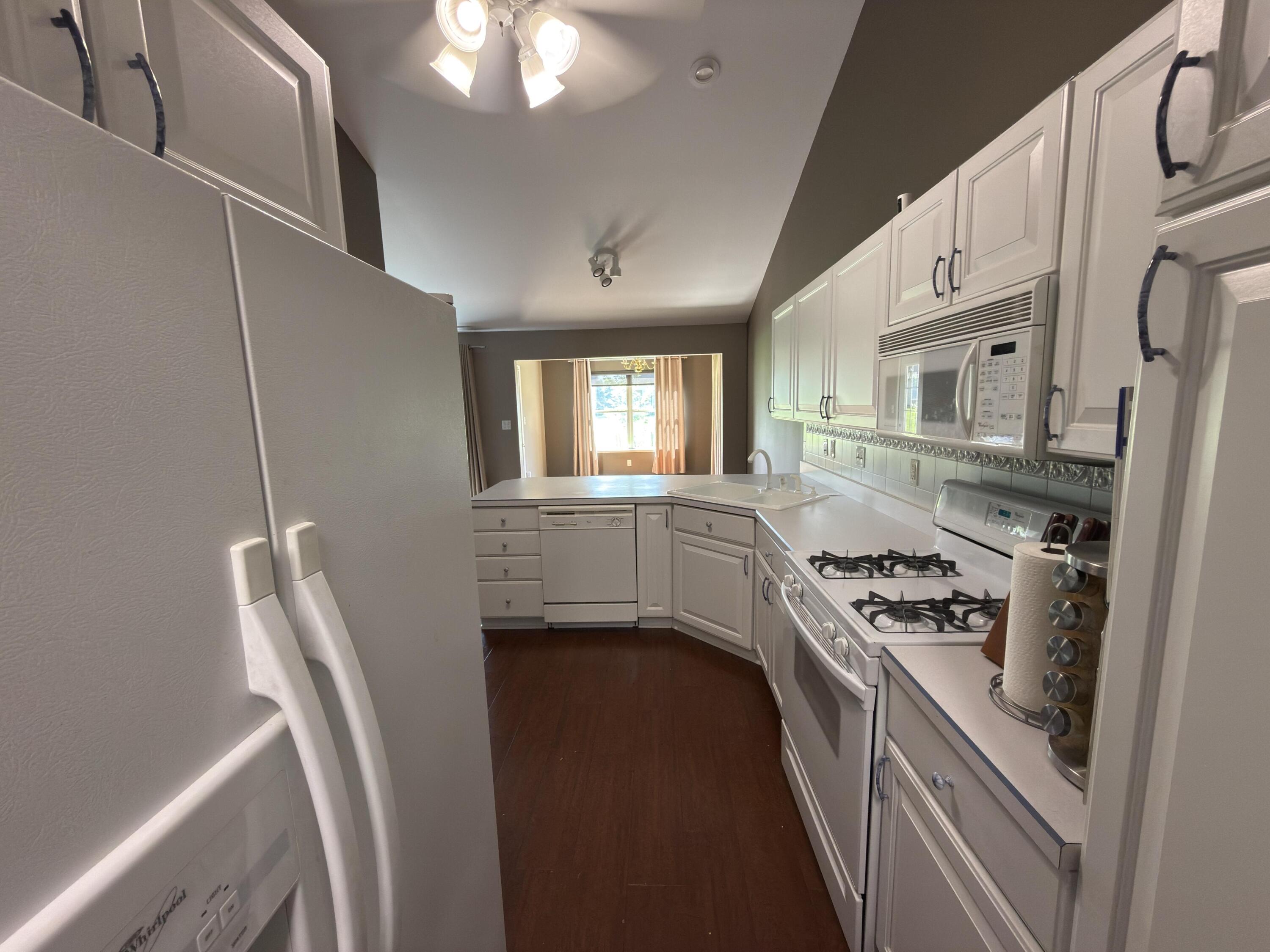 10000 Wildwood Lane, Highland, IN 46322; Image #6