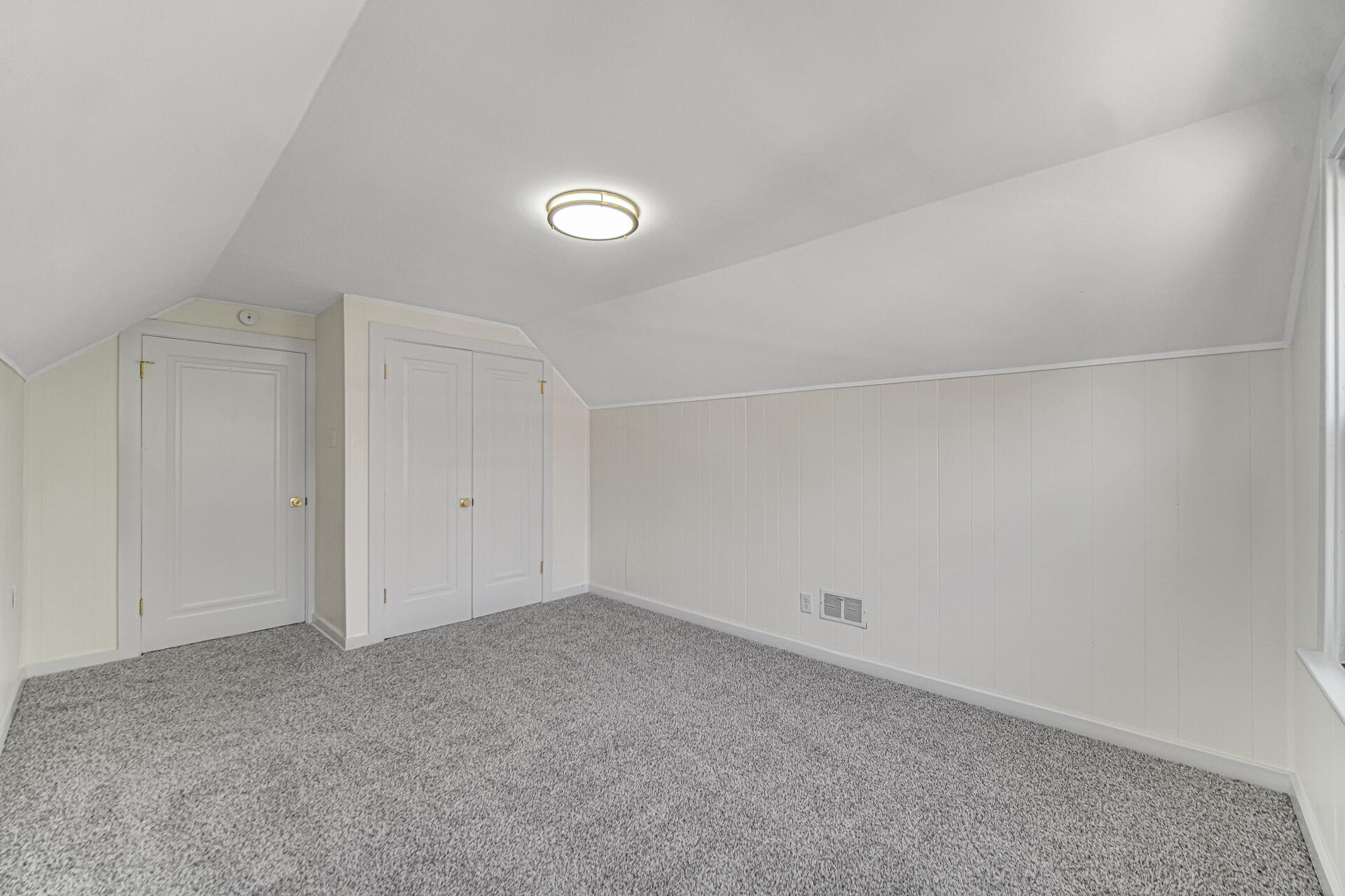 518 Rutledge Street, Gary, IN 46404; Image #16
