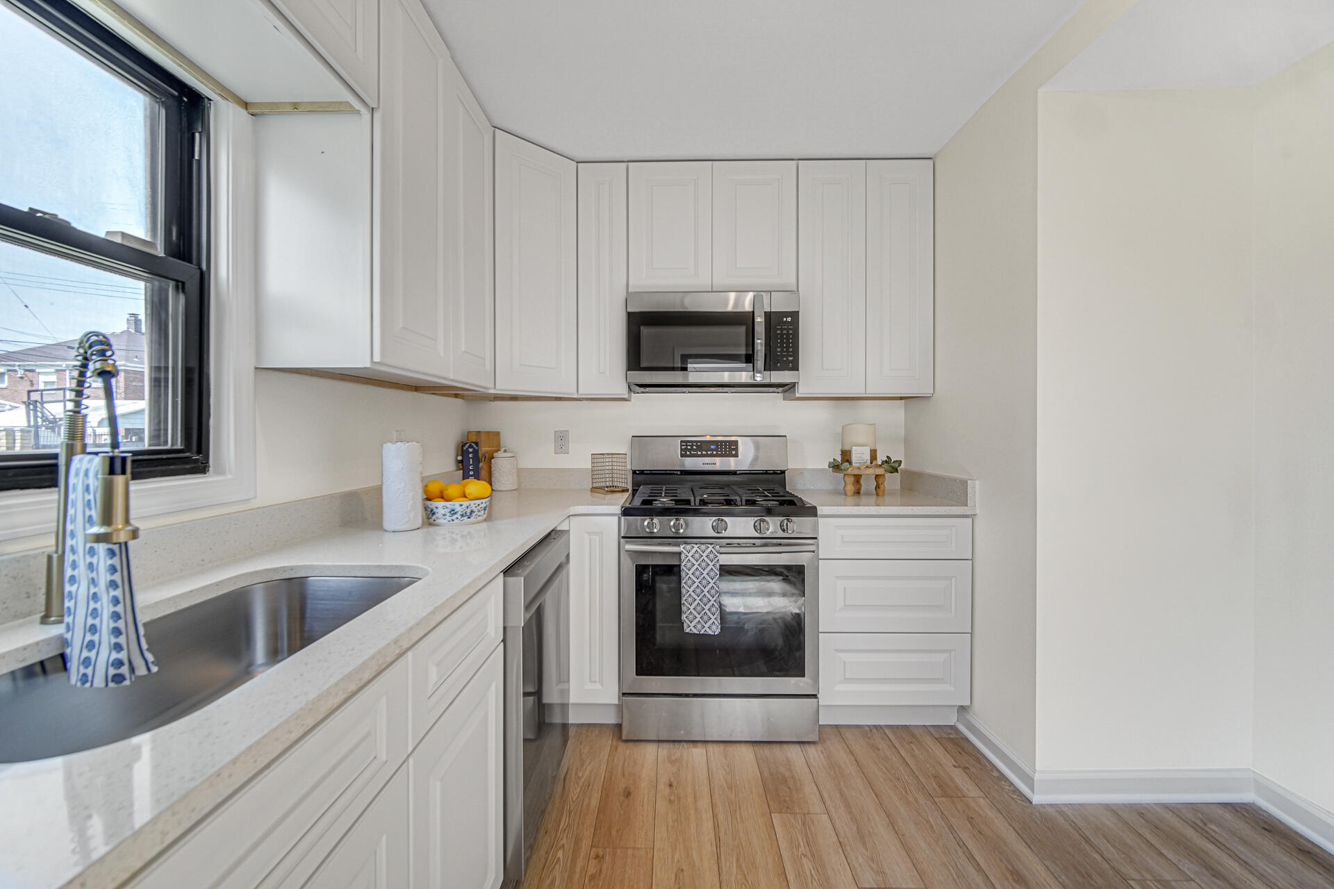 518 Rutledge Street, Gary, IN 46404; Image #9