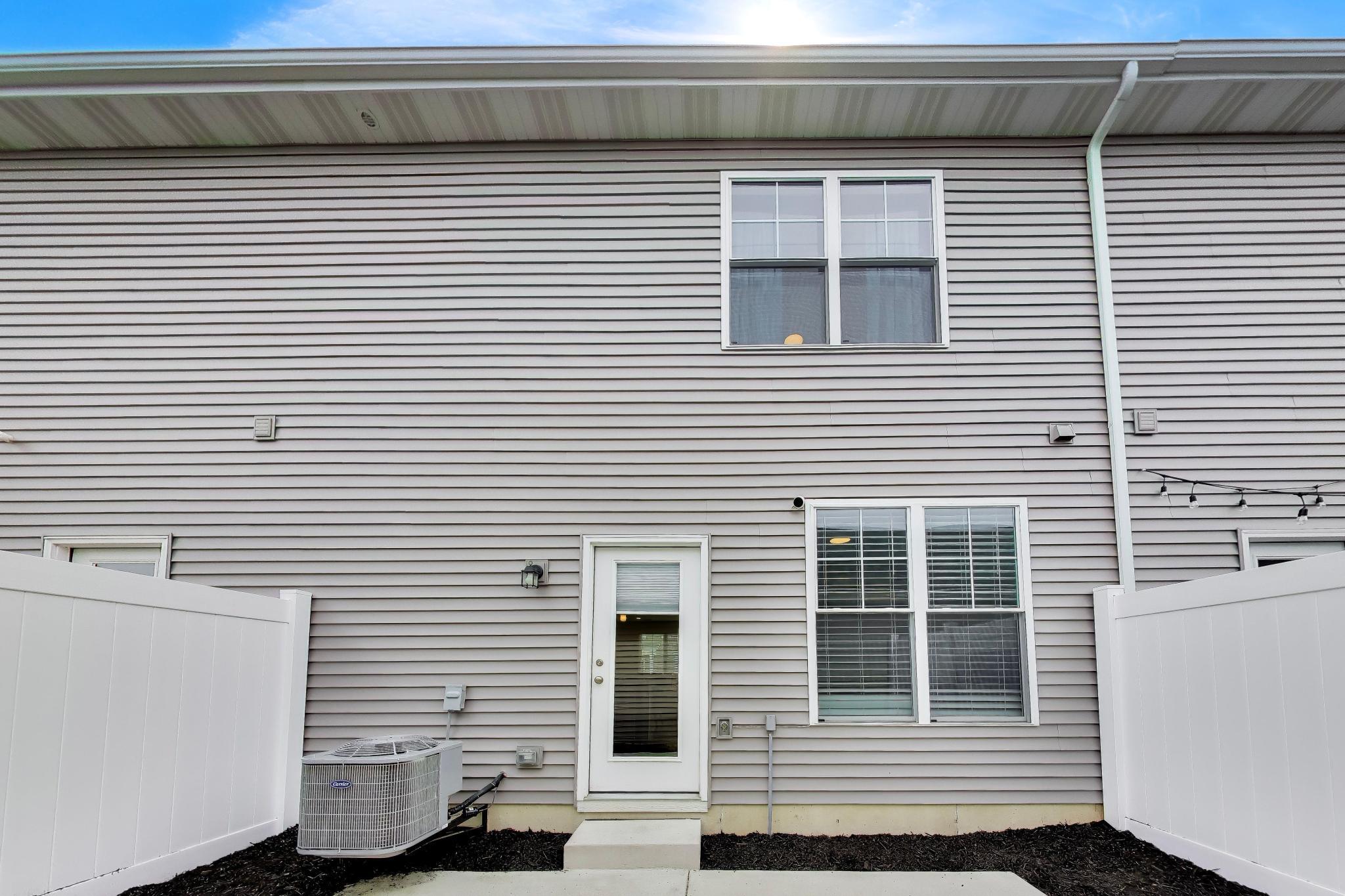 11833 Kentucky Street, Crown Point, IN 46307; Image #23