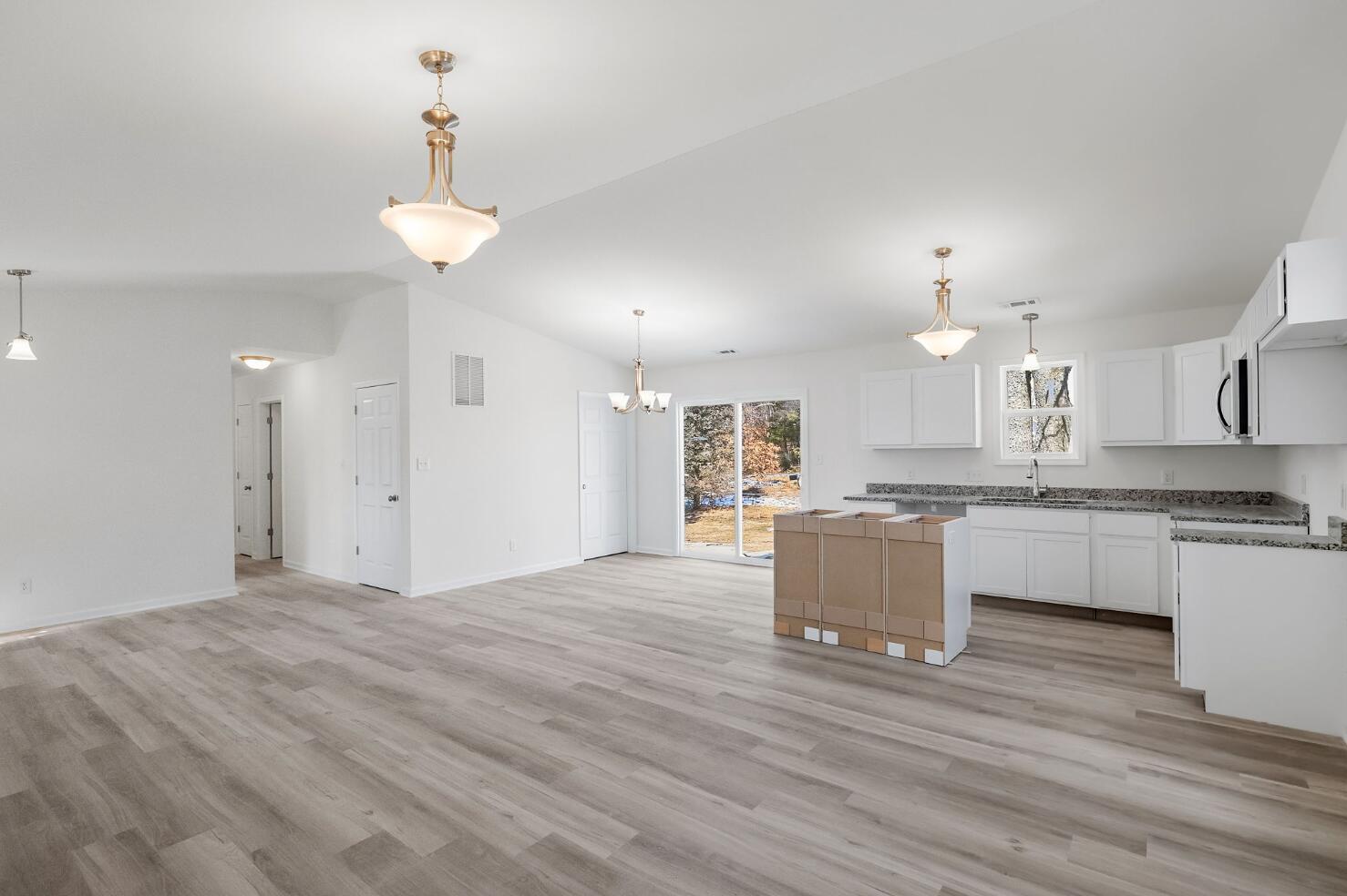 530 Oxford Road, Kingsford Heights, IN 46346; Image #3