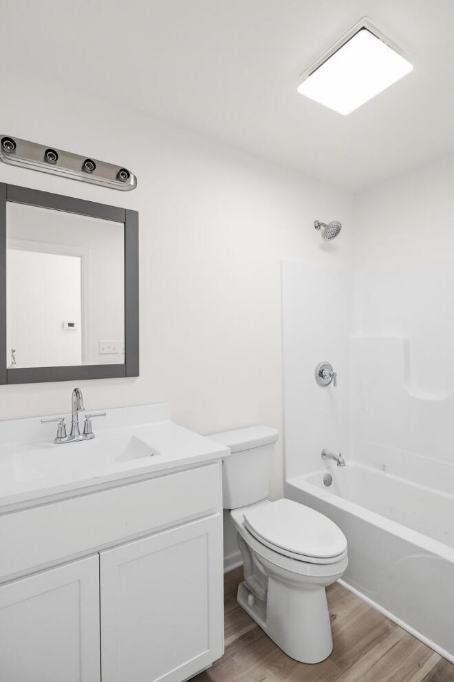 530 Oxford Road, Kingsford Heights, IN 46346; Image #7