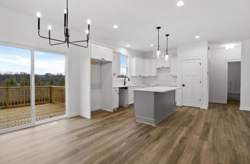 517 Scenic View Avenue, Valparaiso, IN 46385; Image #4