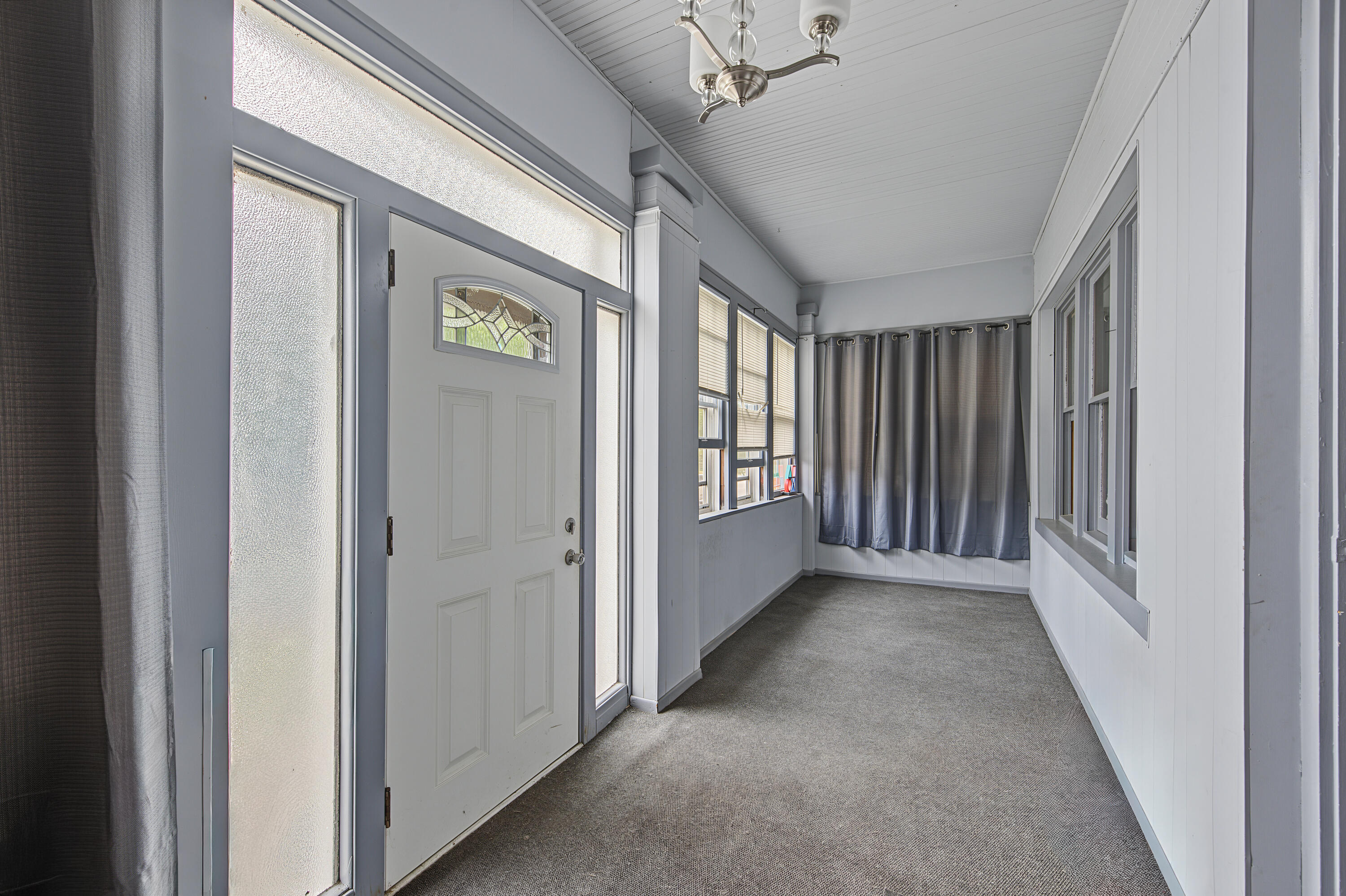 2040 Lincoln Avenue, Hammond, IN 46394; Image #2