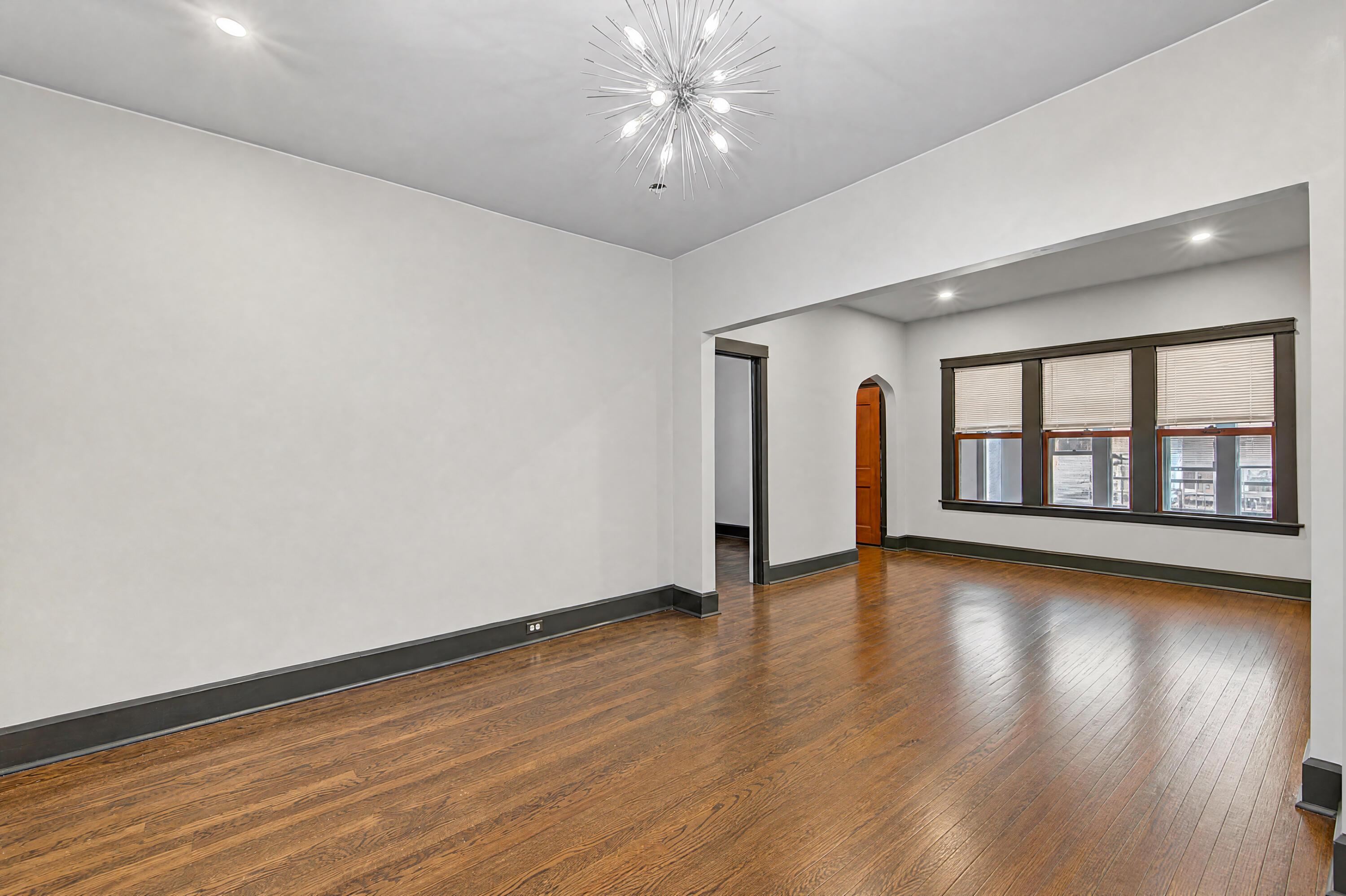 2040 Lincoln Avenue, Hammond, IN 46394; Image #3