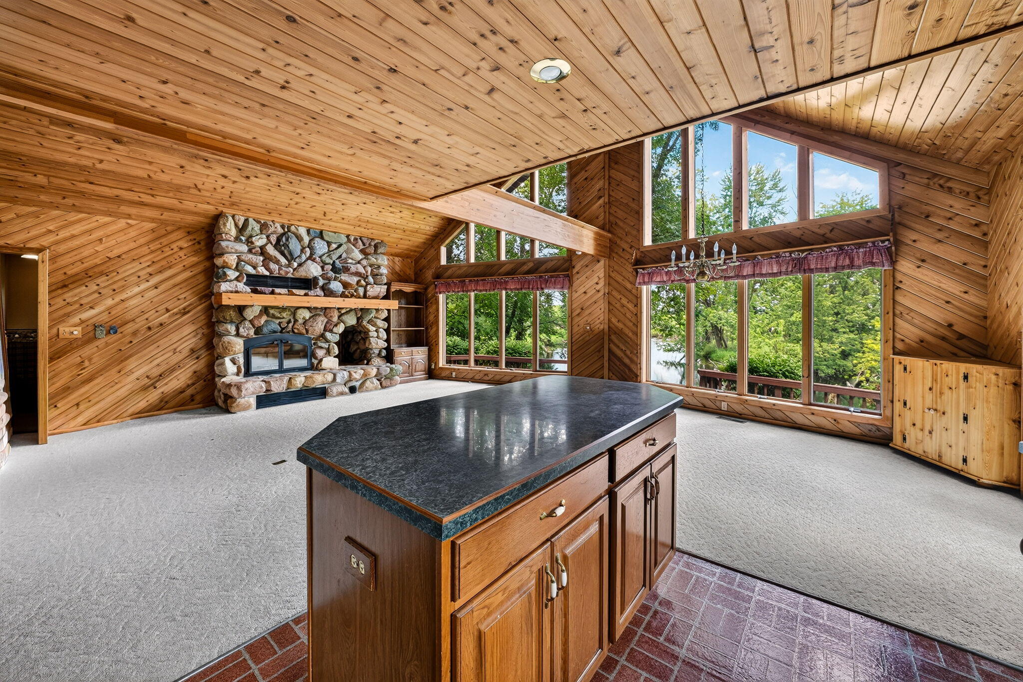 61519 Neaman Road, Constantine, MI 49042; Image #14