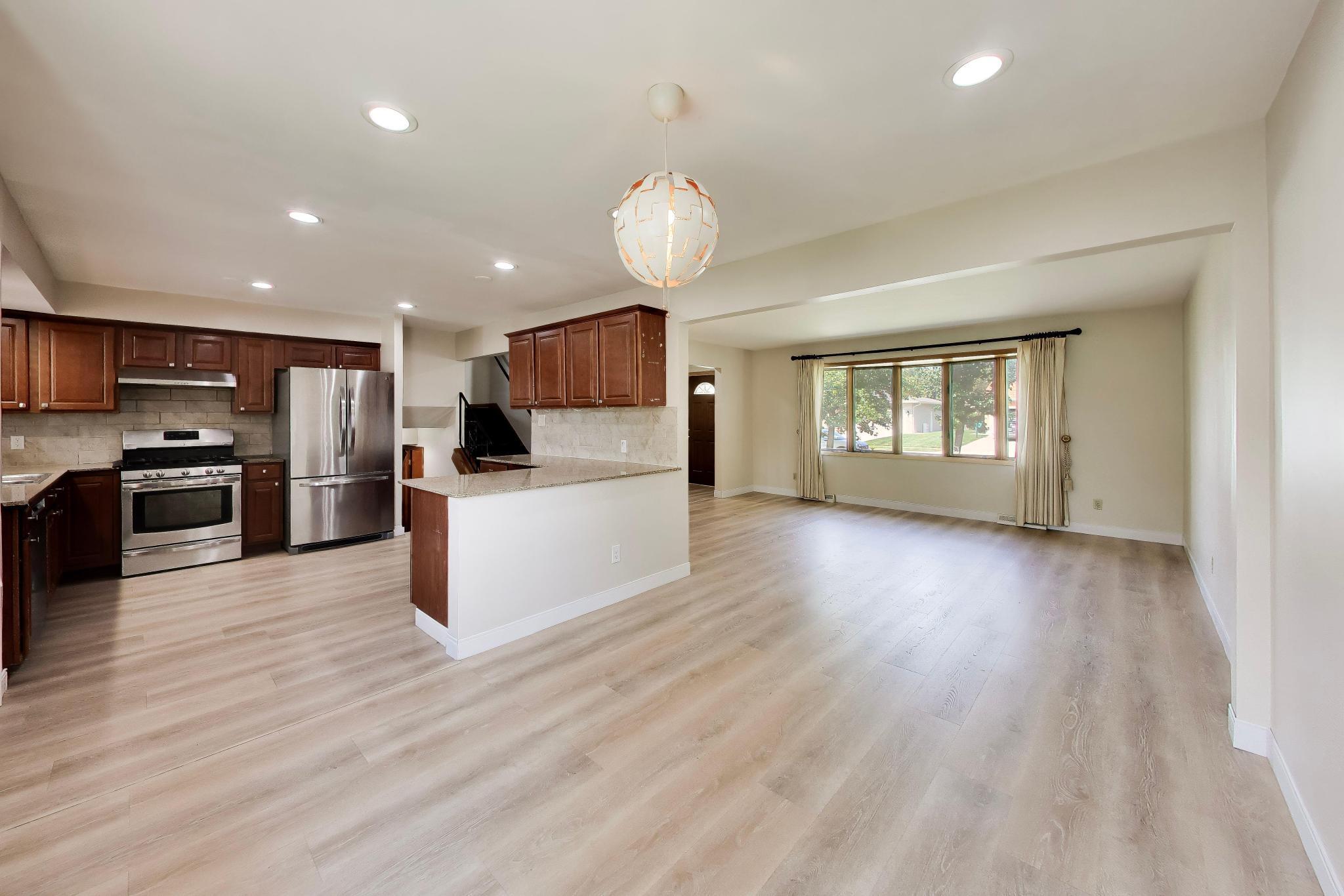 1838 Bluebird Lane, Munster, IN 46321; Image #12
