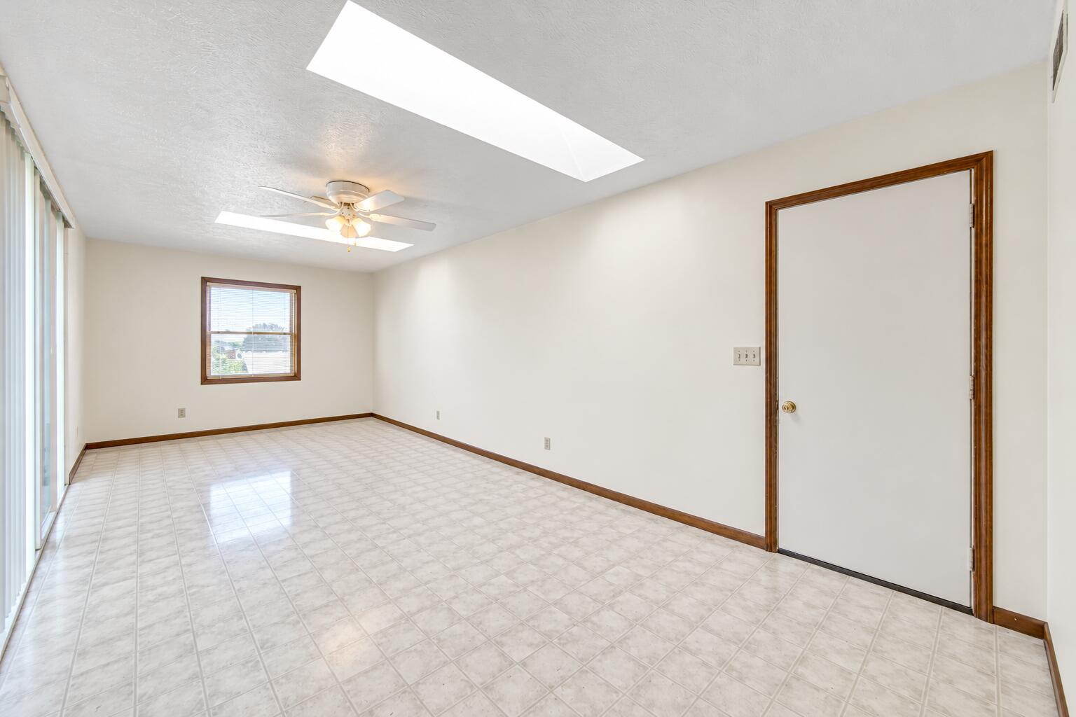 2895 S Collins Drive, La Porte, IN 46350; Image #18