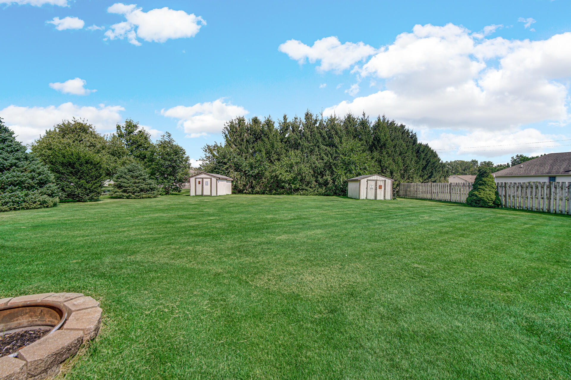 2895 S Collins Drive, La Porte, IN 46350; Image #3