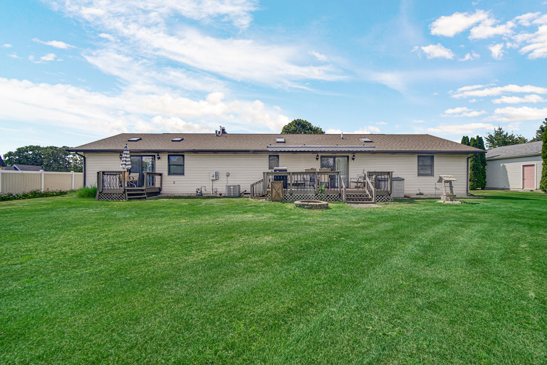 2895 S Collins Drive, La Porte, IN 46350; Image #4