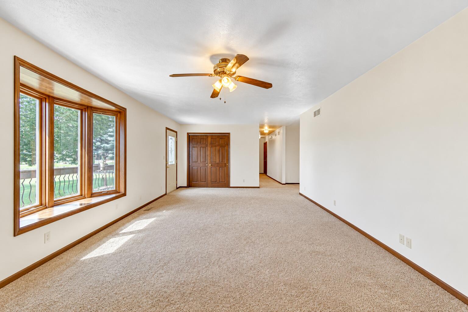 2895 S Collins Drive, La Porte, IN 46350; Image #6