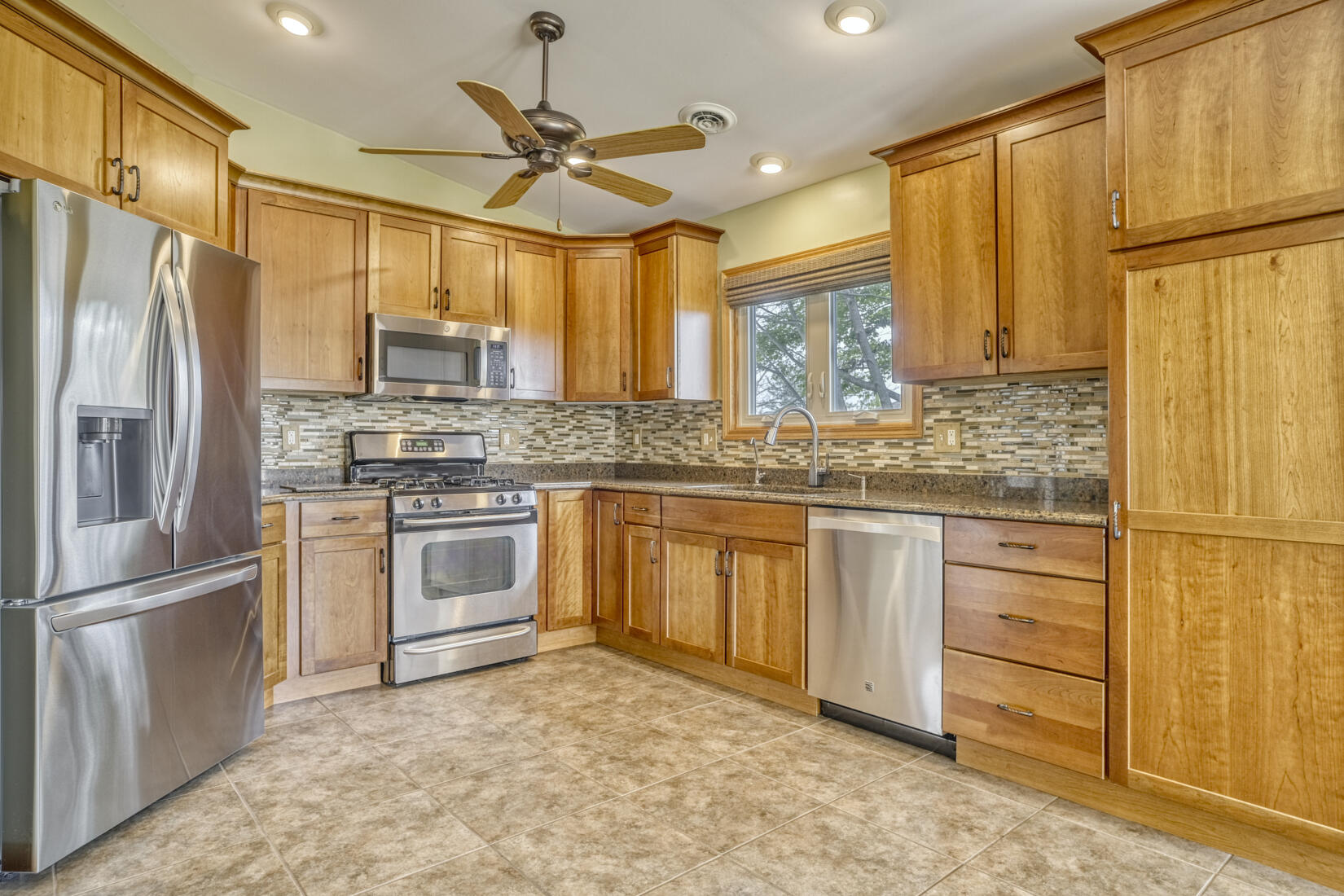 9881 Hart Street, St. John, IN 46373; Image #5