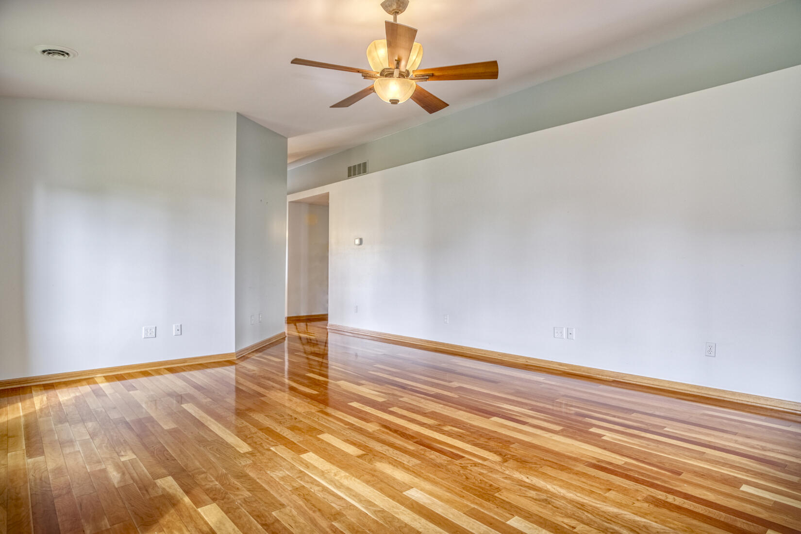 9881 Hart Street, St. John, IN 46373; Image #8