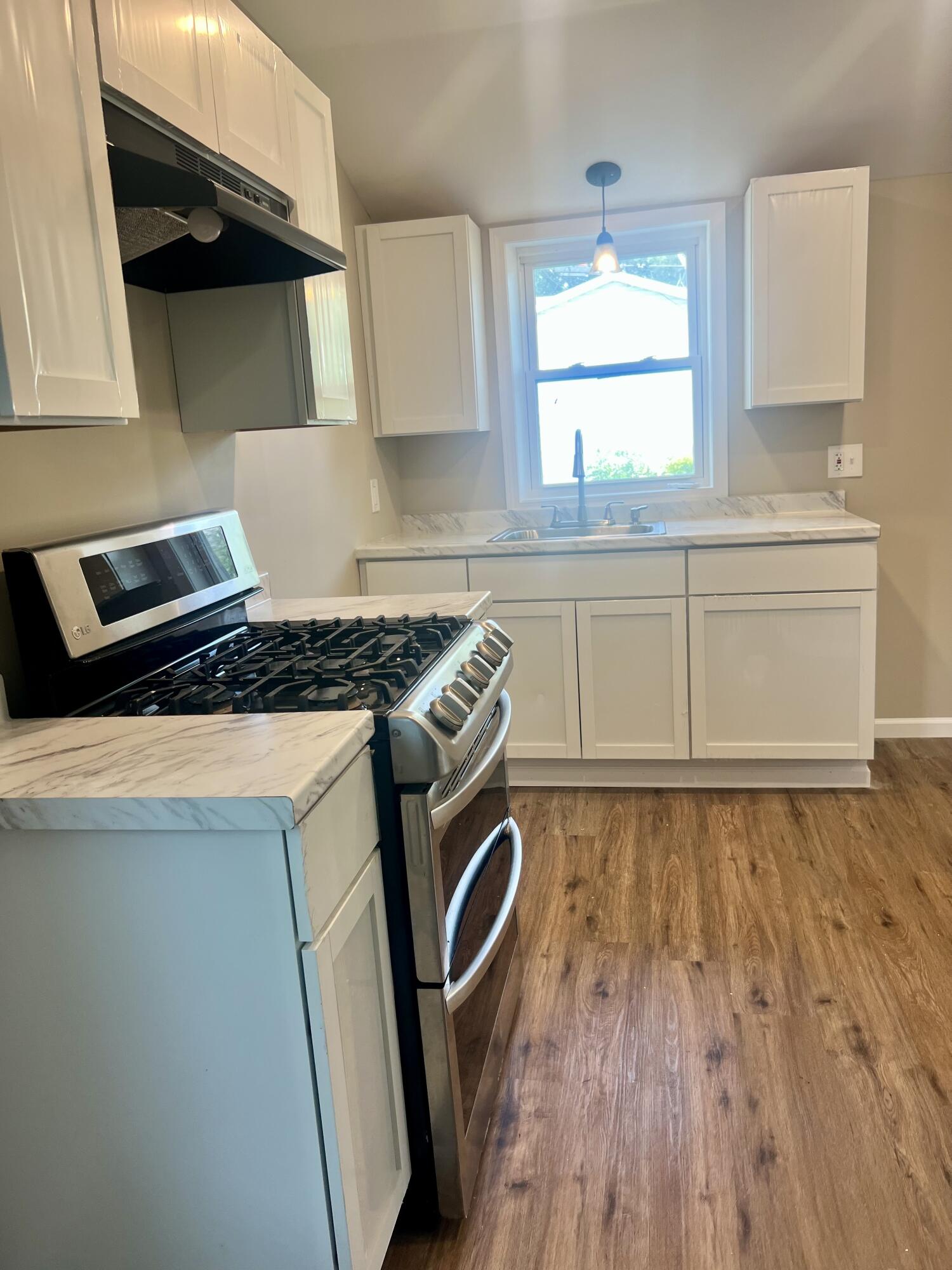 4 Kenworthy Street, Valparaiso, IN 46385; Image #5