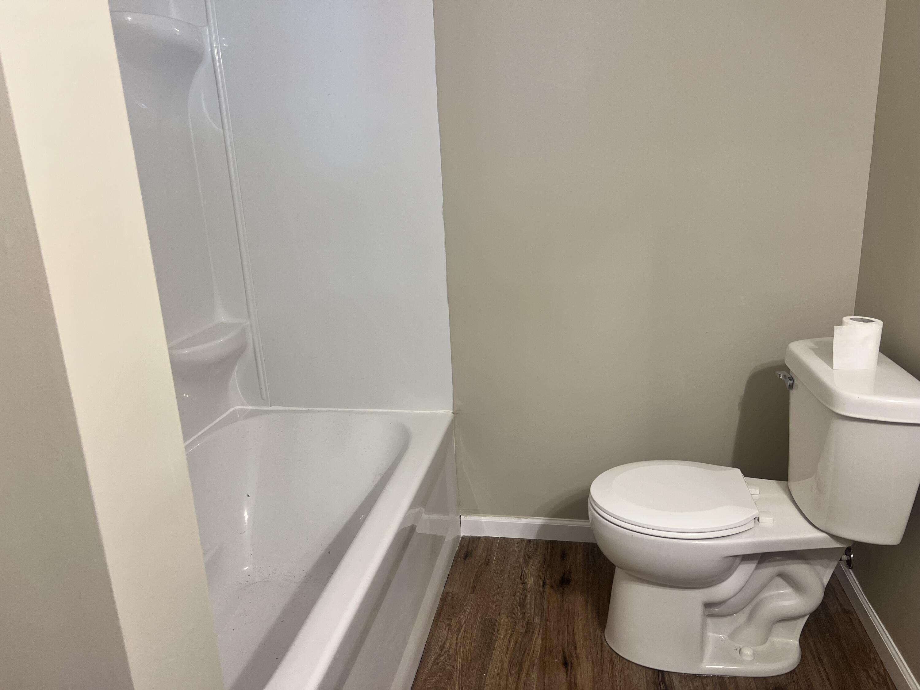 4 Kenworthy Street, Valparaiso, IN 46385; Image #7