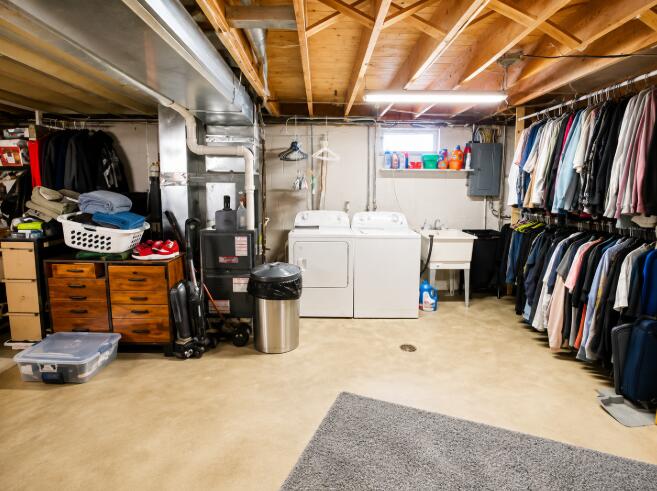 9113 Idlewild Drive, Highland, IN 46322; Image #23