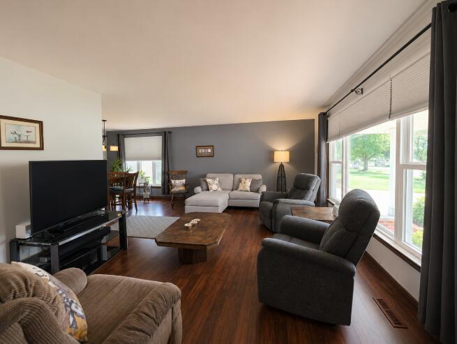 9113 Idlewild Drive, Highland, IN 46322; Image #6