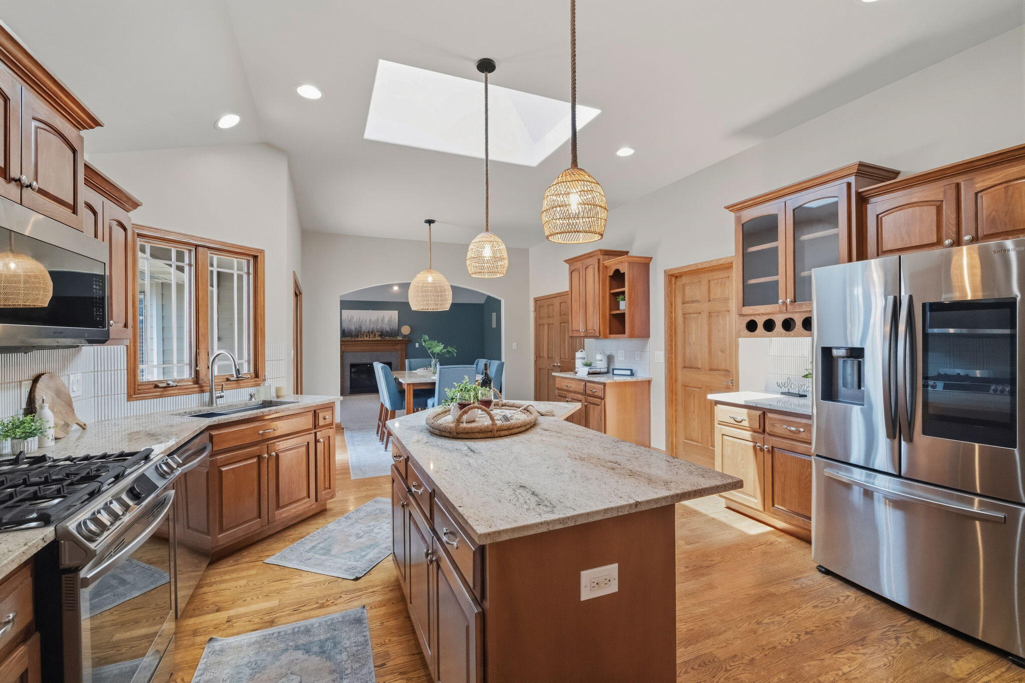 108 Exeter Road, Munster, IN 46321; Image #12