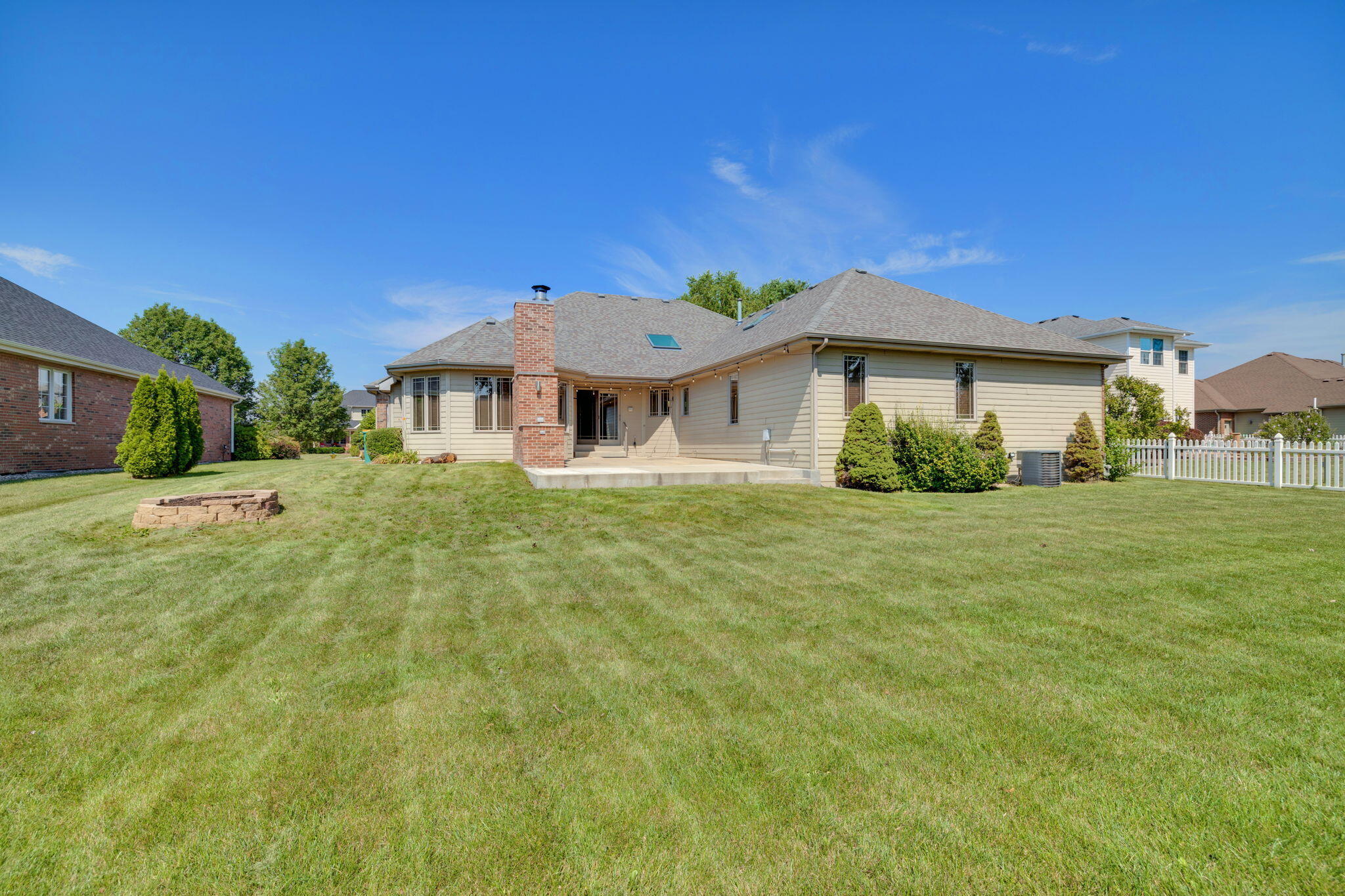 108 Exeter Road, Munster, IN 46321; Image #38