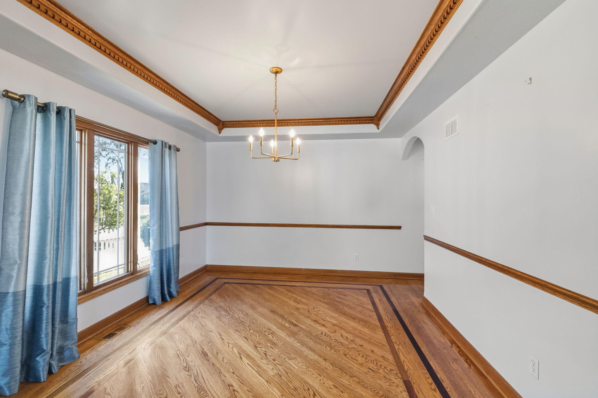 108 Exeter Road, Munster, IN 46321; Image #6