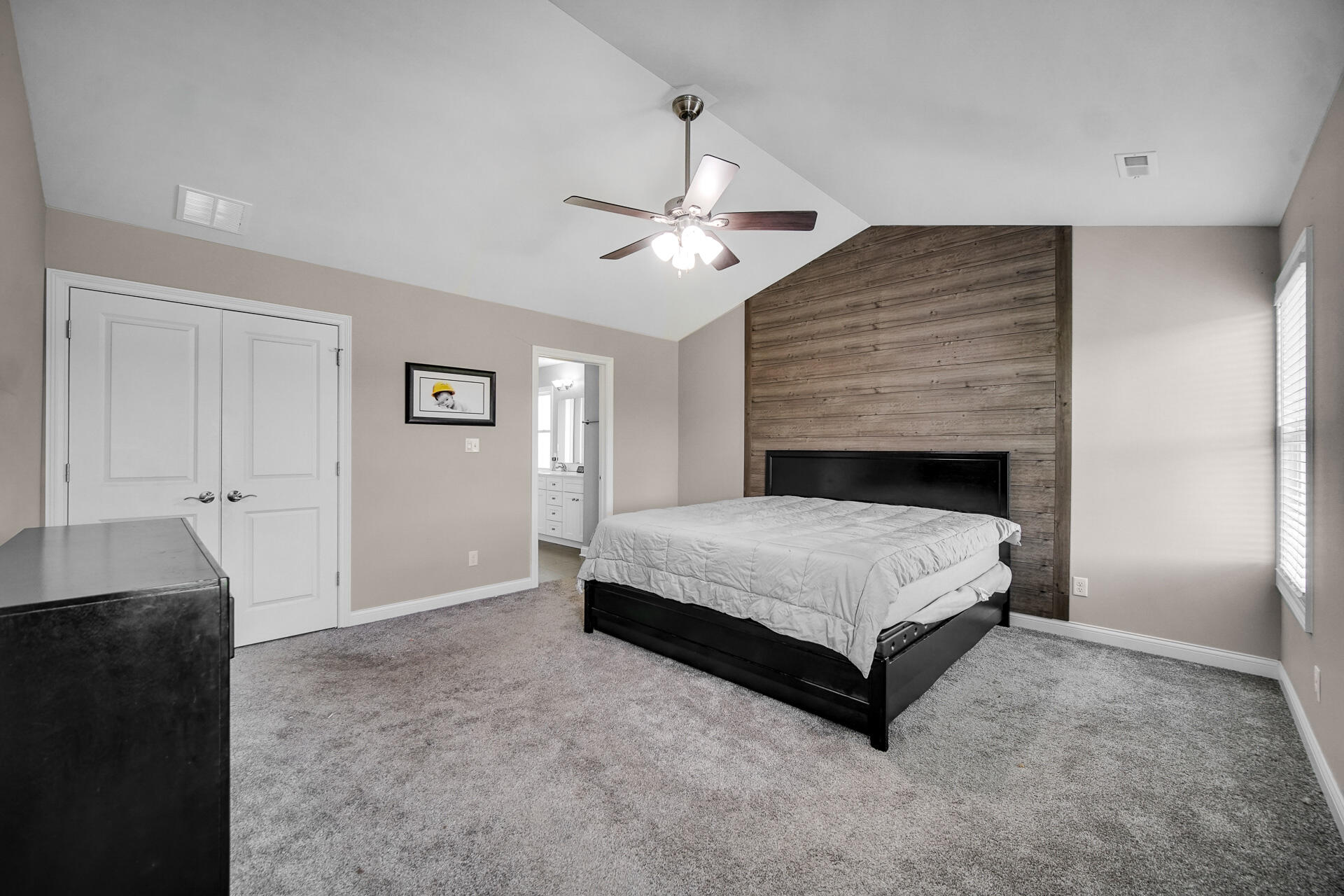14 Laura Nell Lane, Valparaiso, IN 46383; Image #12