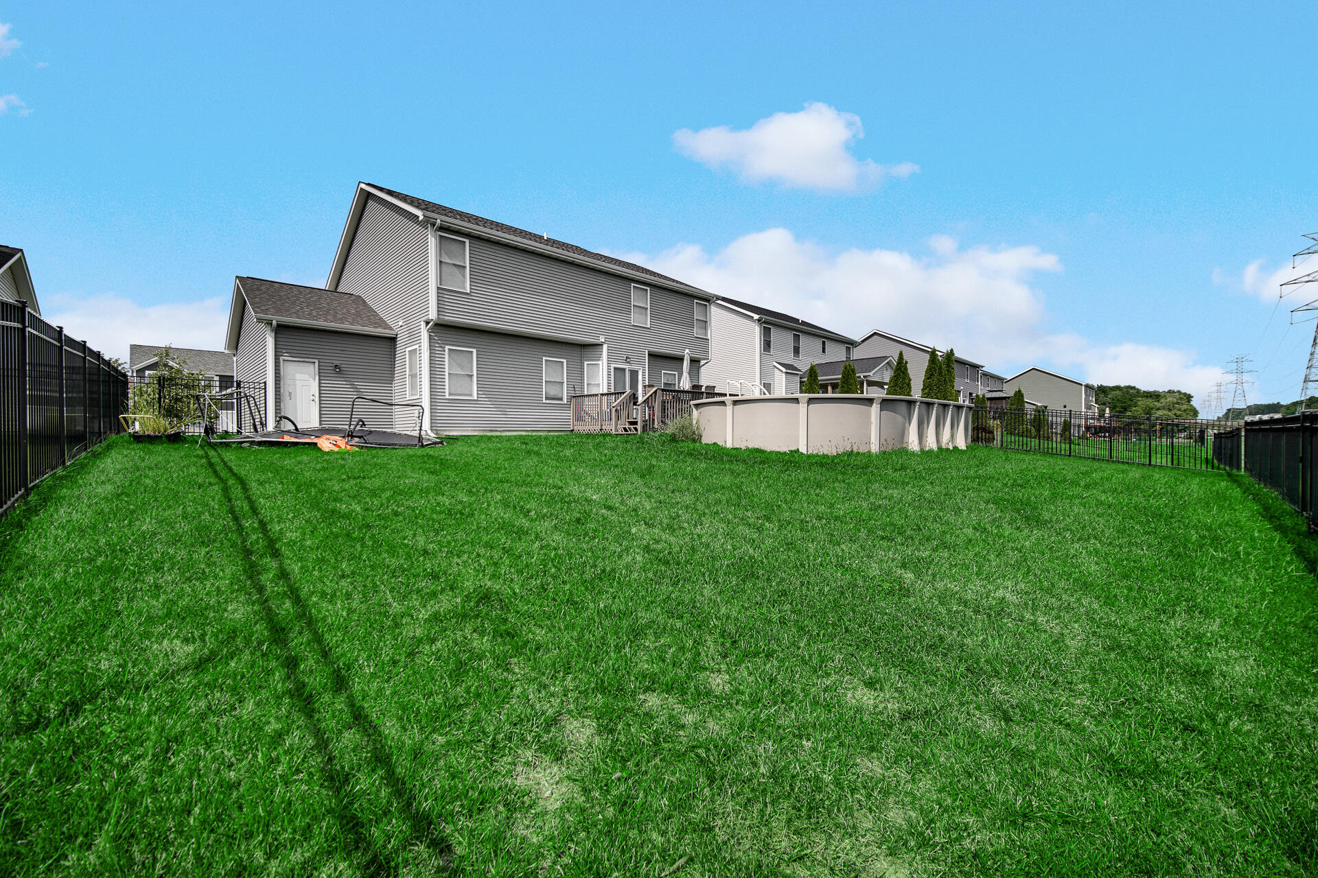 14 Laura Nell Lane, Valparaiso, IN 46383; Image #22