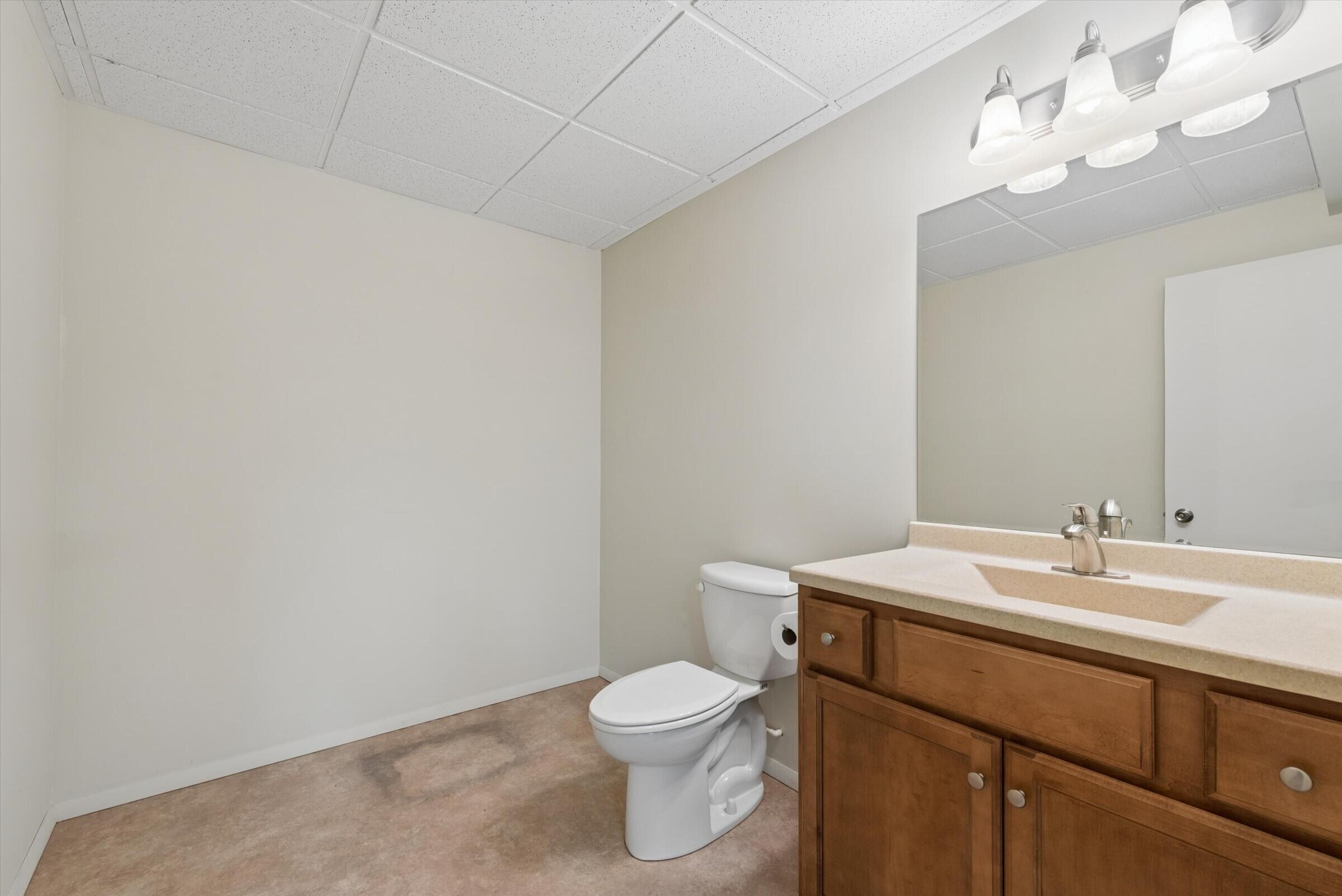 883 Hemingway Trail, Valparaiso, IN 46383; Image #23